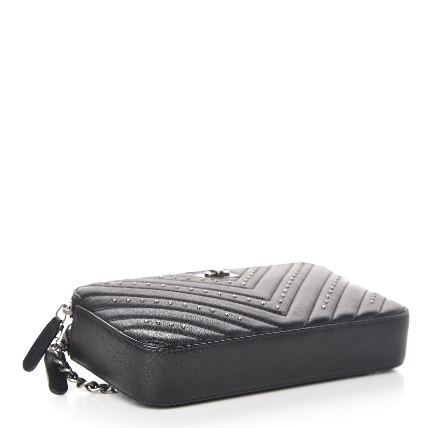 Sheepskin Chevron Quilted Studded Reissue Small Clutch With Chain Black