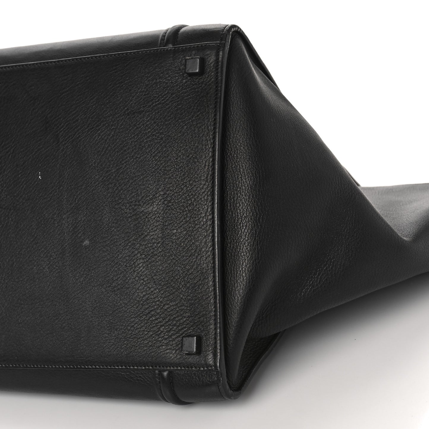 Supple Calfskin Medium Phantom Luggage Black