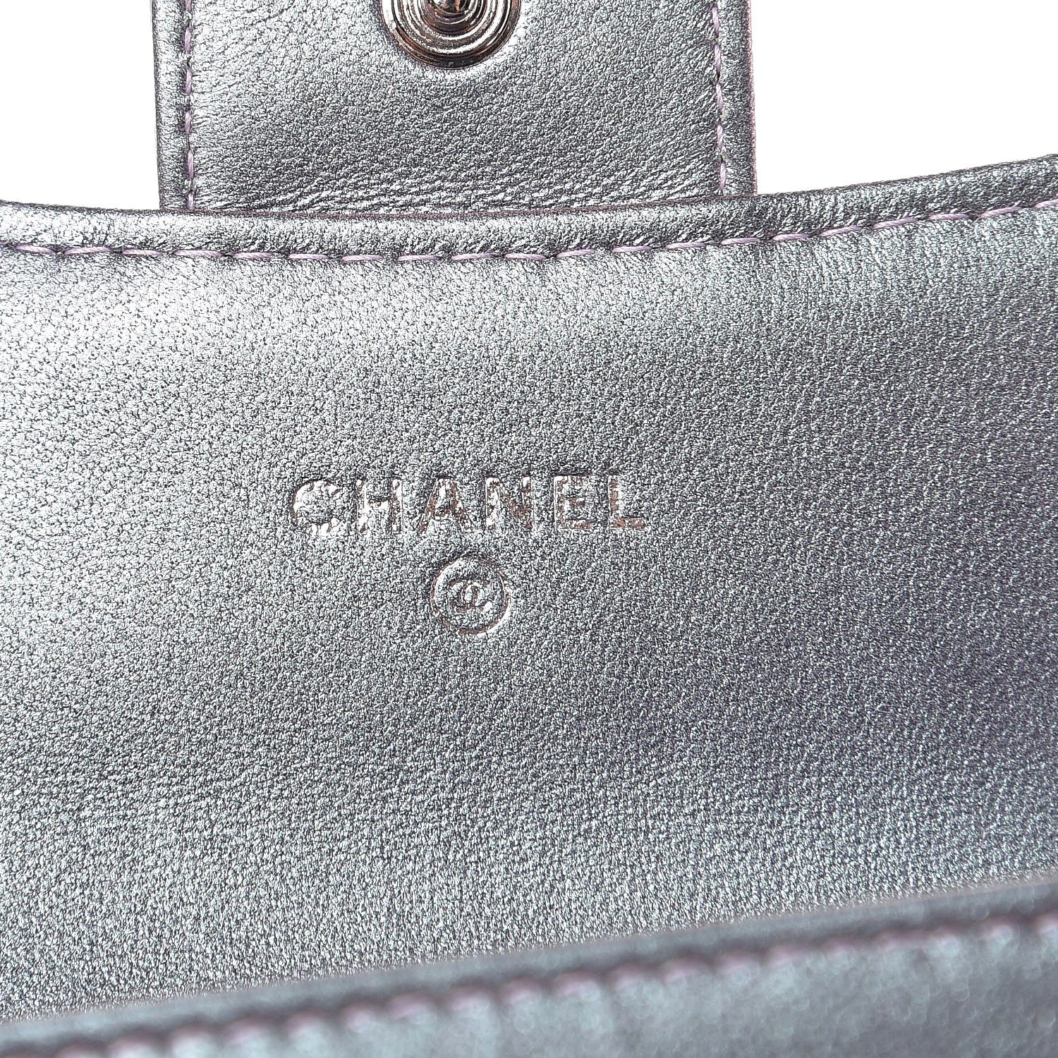 Chanel Iridescent Lambskin Quilted Reissue Flap Card Holder Light Purple 6 of 9