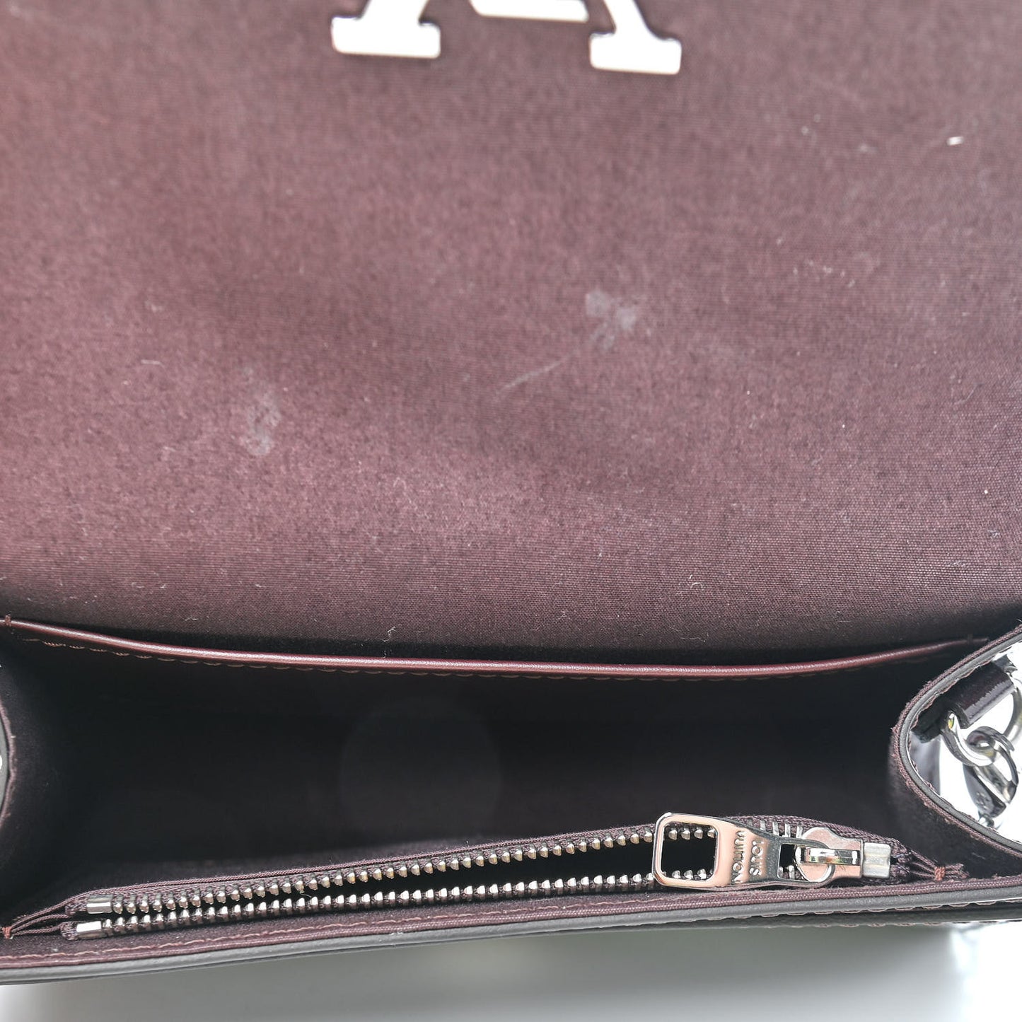 Patent Louise PM Chain Clutch Black