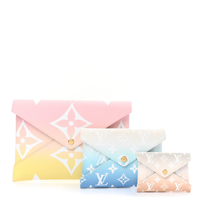 Louis Vuitton Monogram Giant By The Pool Kirigami Pochette Set 1 of 10