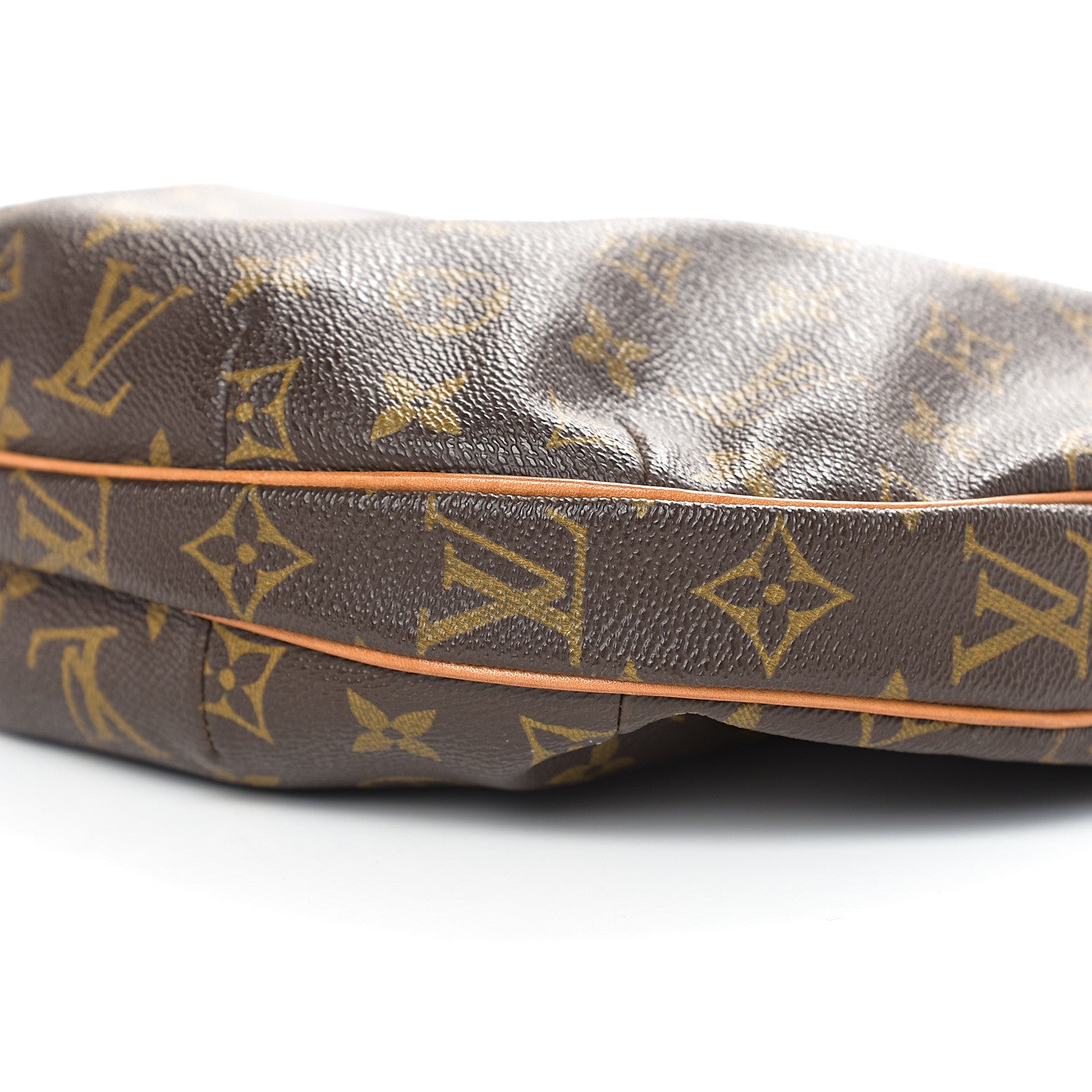 Louis Vuitton Monogram Croissant MM 7 of 8