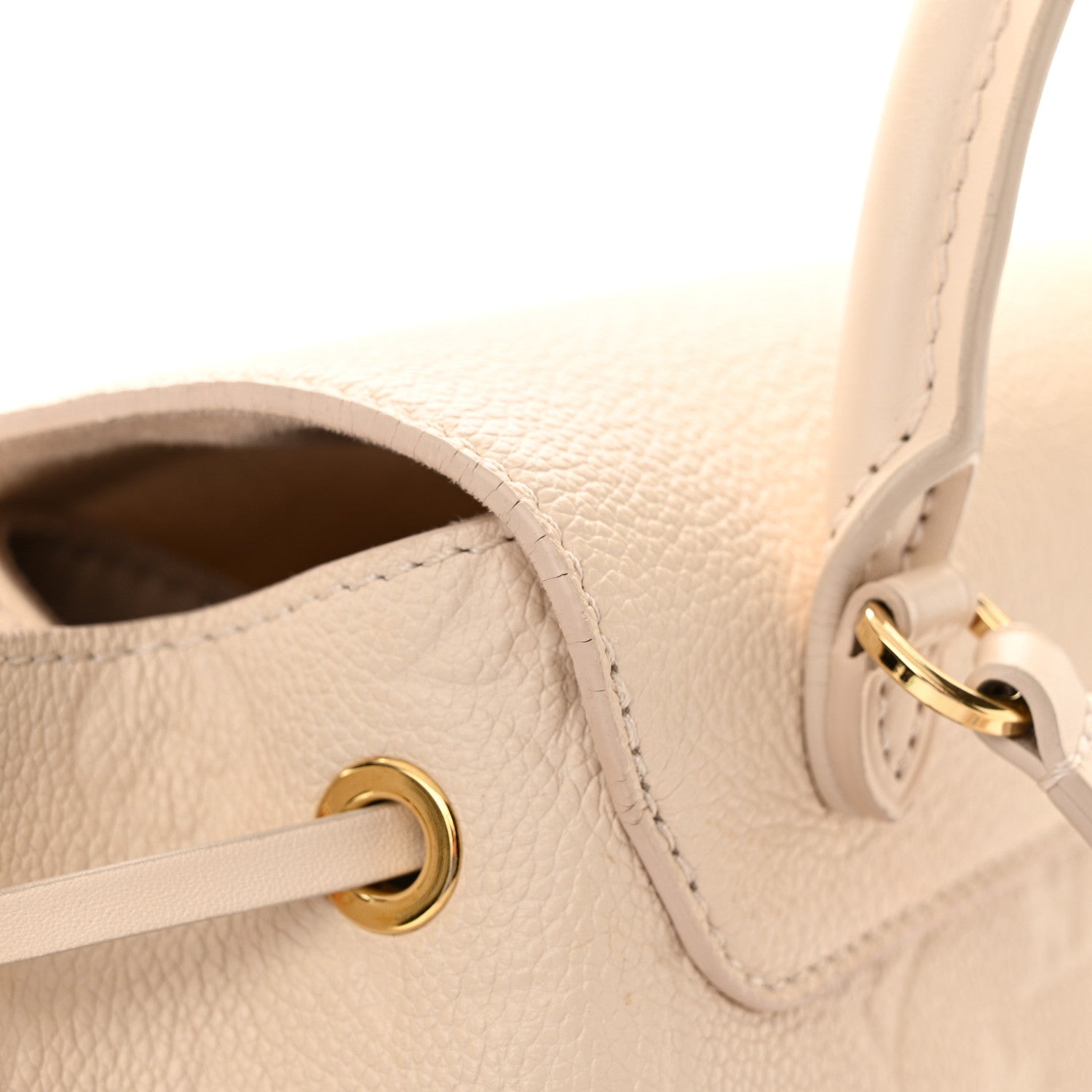 Louis Vuitton Empreinte Montsouris PM Creme 15 of 16