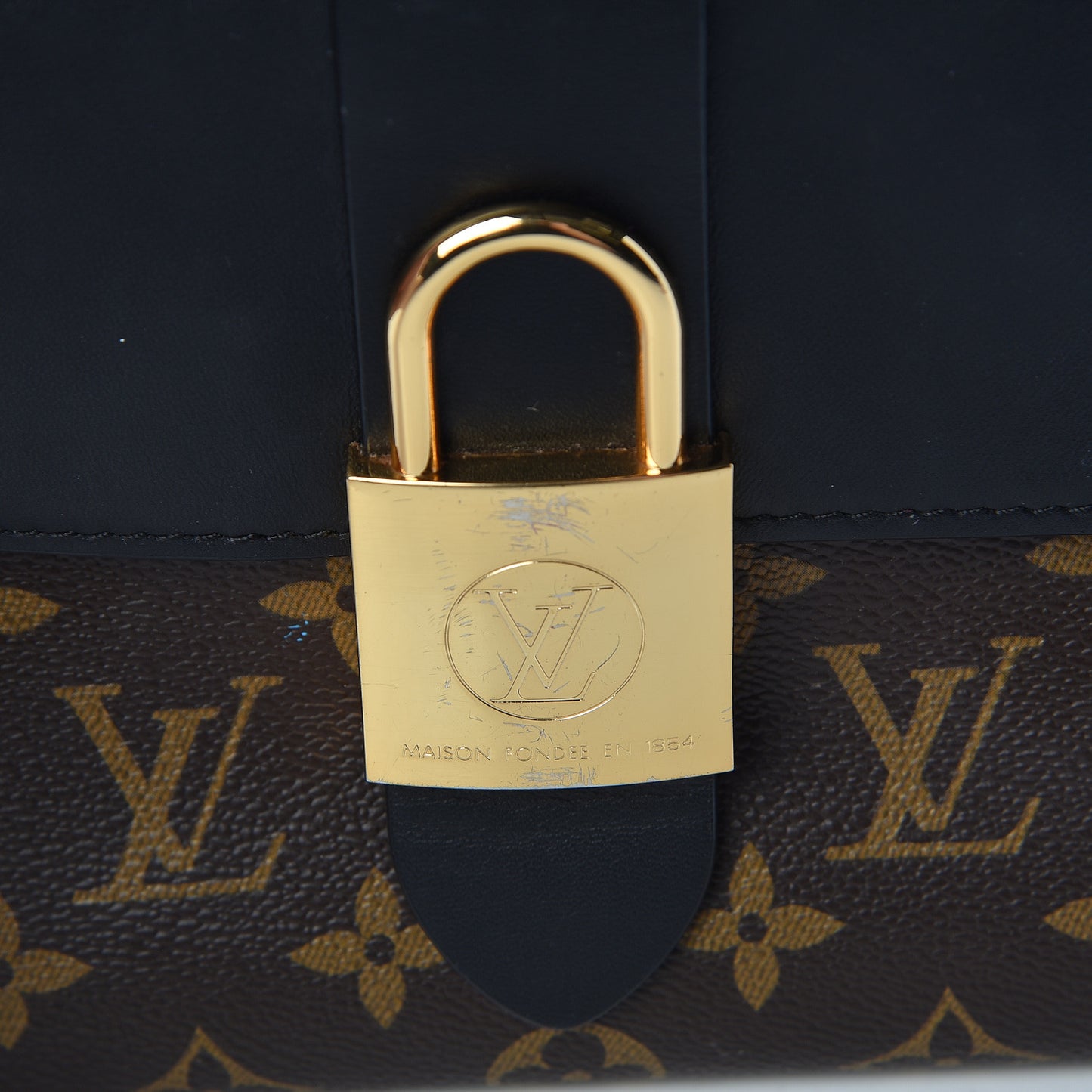 Monogram Locky BB Black