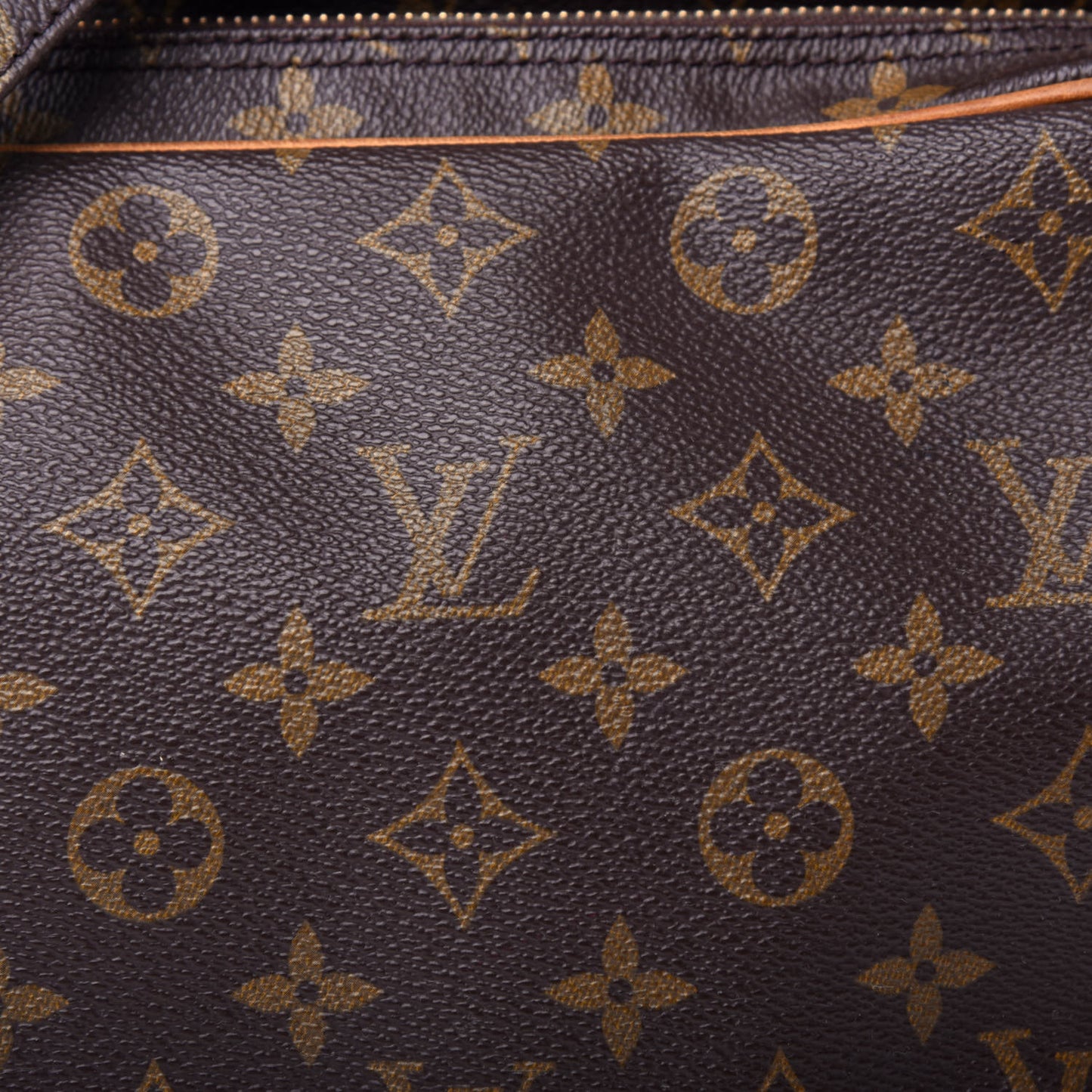 Monogram Nil 35