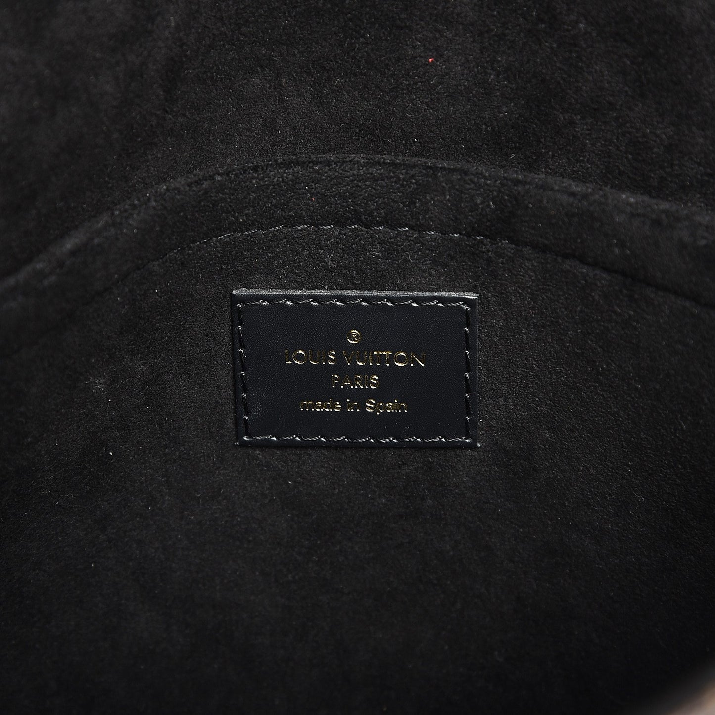 Epi Monogram Saint Michel Black