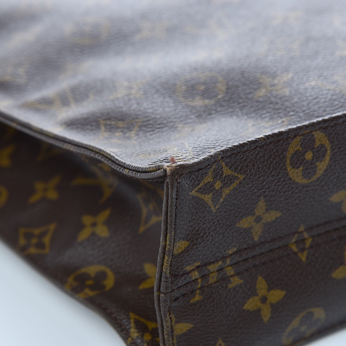Monogram Sac Plat