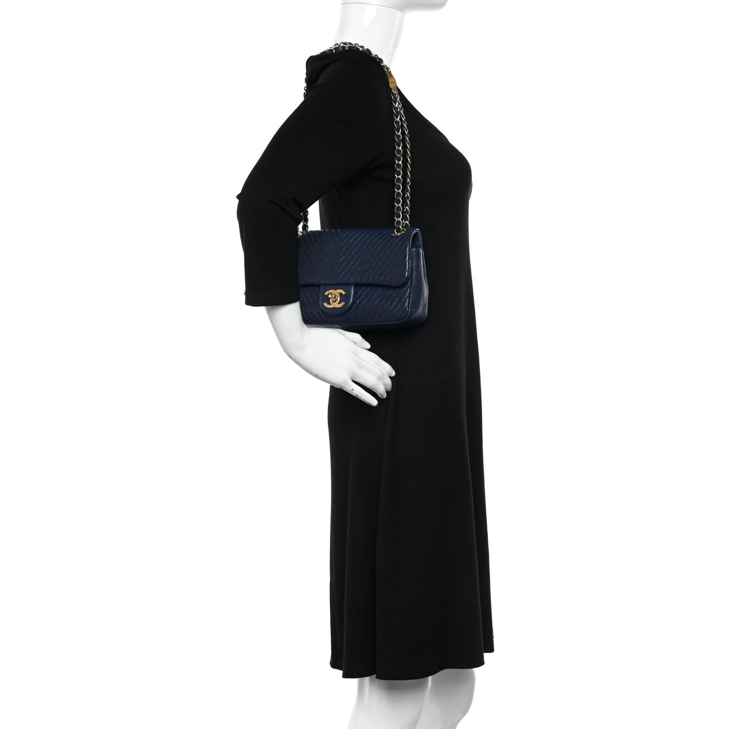 Calfskin Chevron Quilted Small Surpique Flap Navy