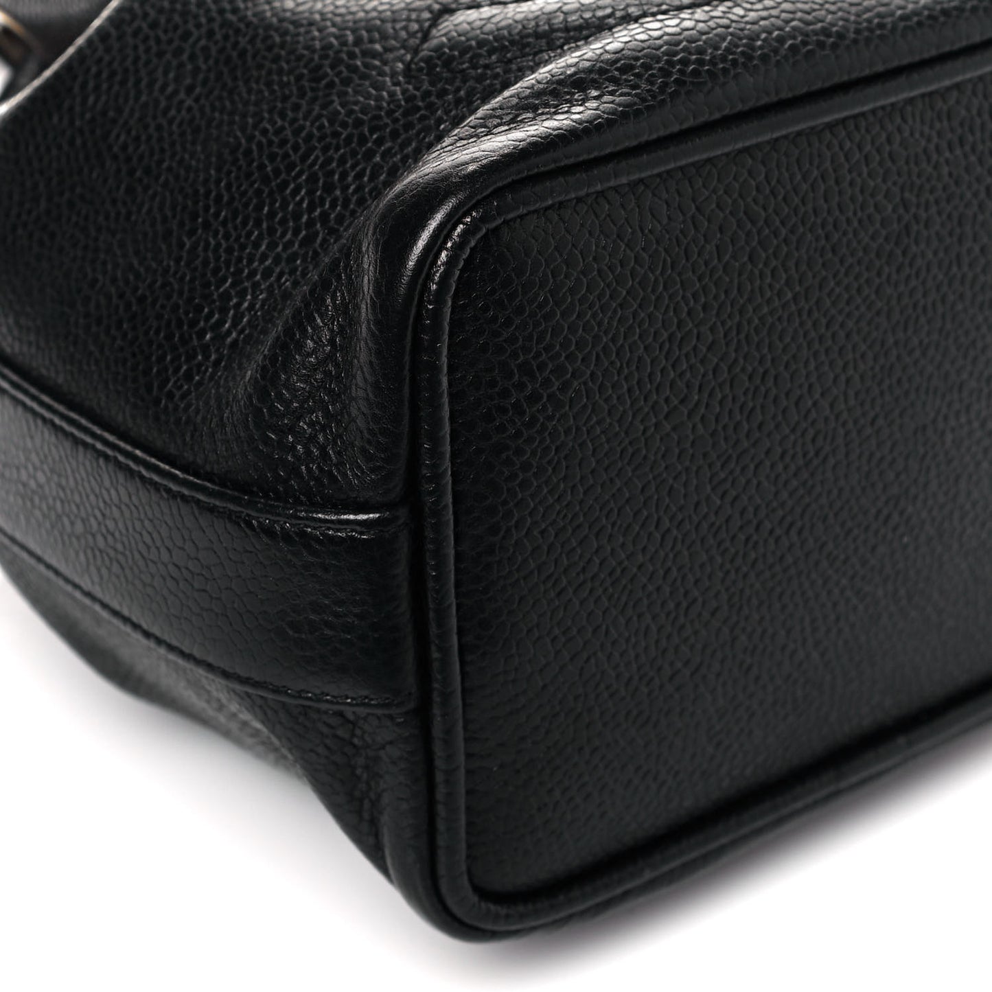 Caviar CC Drawstring Shoulder Bag Black