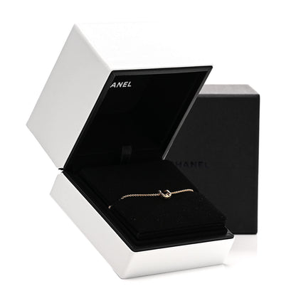 Chanel 18K Yellow Gold Coco Bracelet 5 of 5