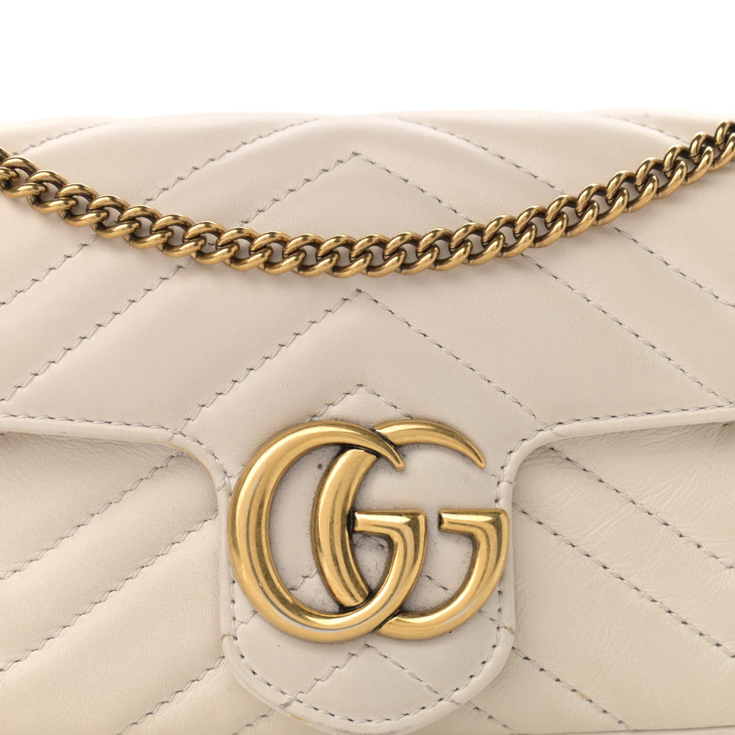 Calfskin Matelasse Super Mini GG Marmont Shoulder Bag White