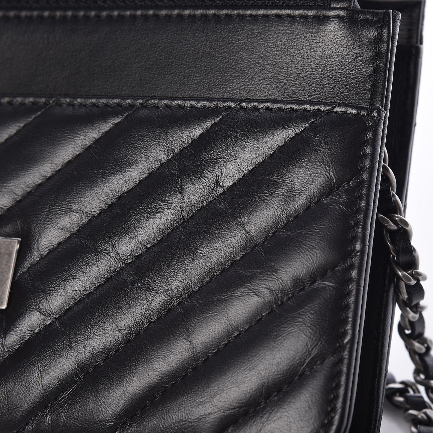 Aged Calfskin Chevron Quilted Reissue Wallet On Chain WOC Black