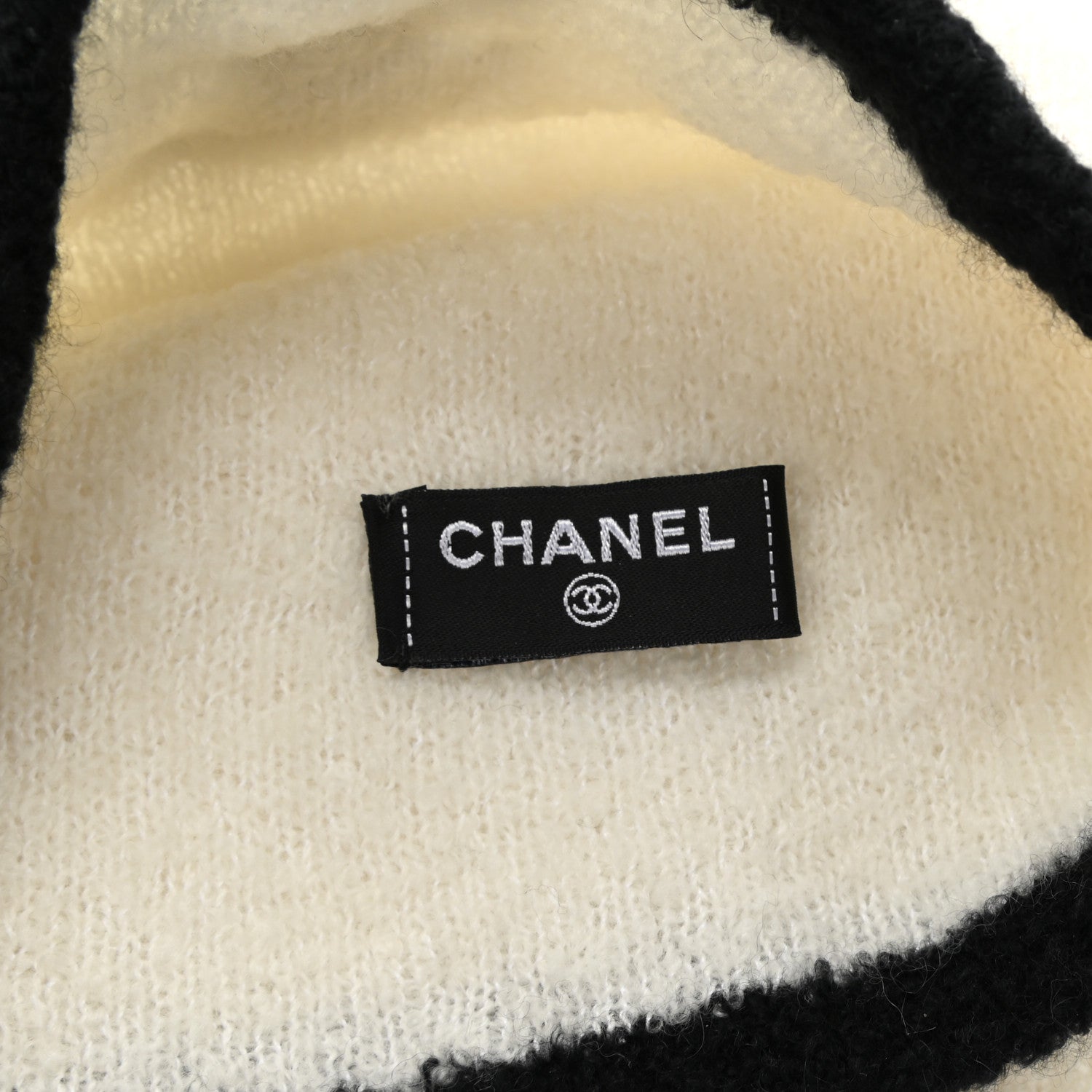 Chanel Cashmere Silk CC Beanie Hat White Black 4 of 4