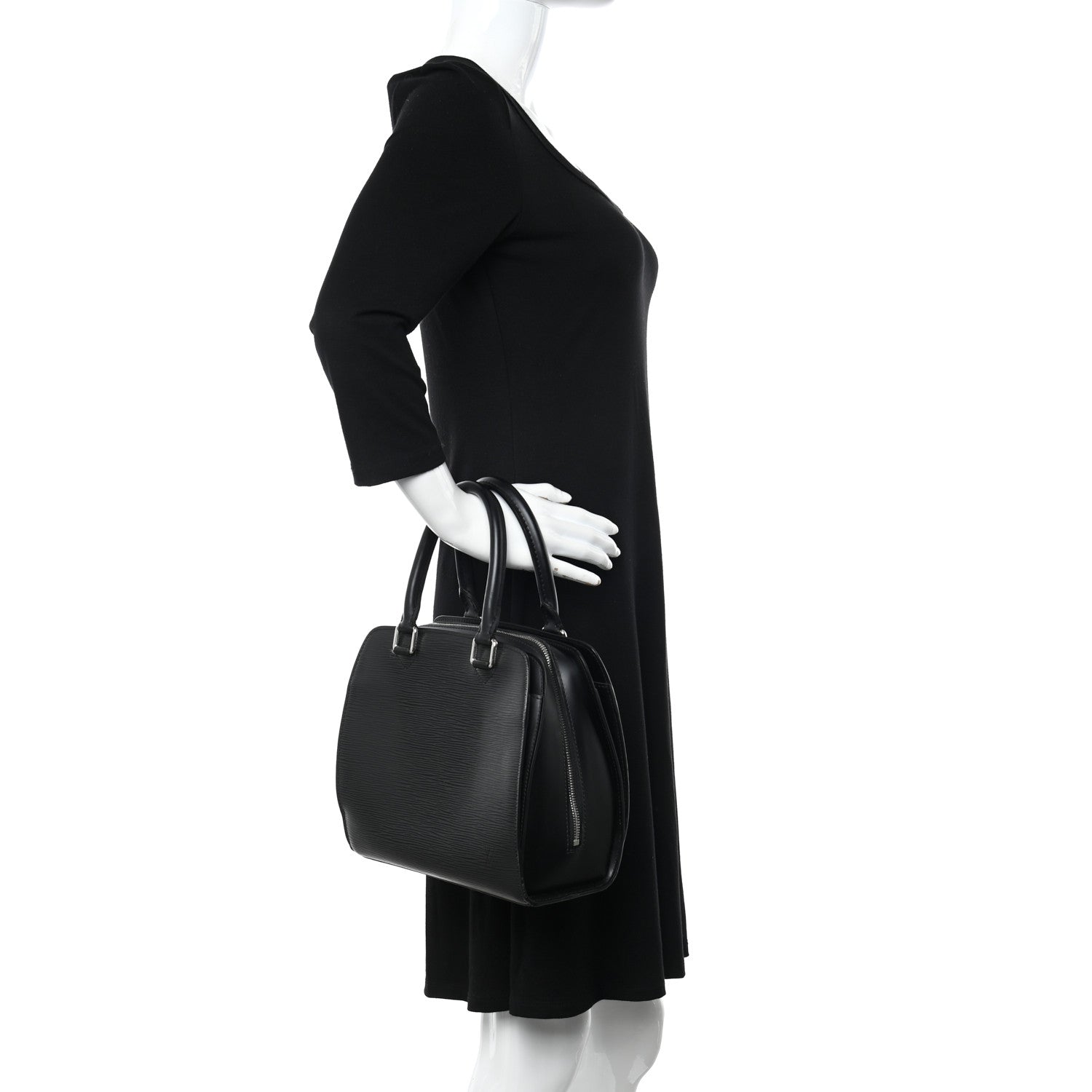 Louis Vuitton Epi Pont-Neuf Black 2 of 11