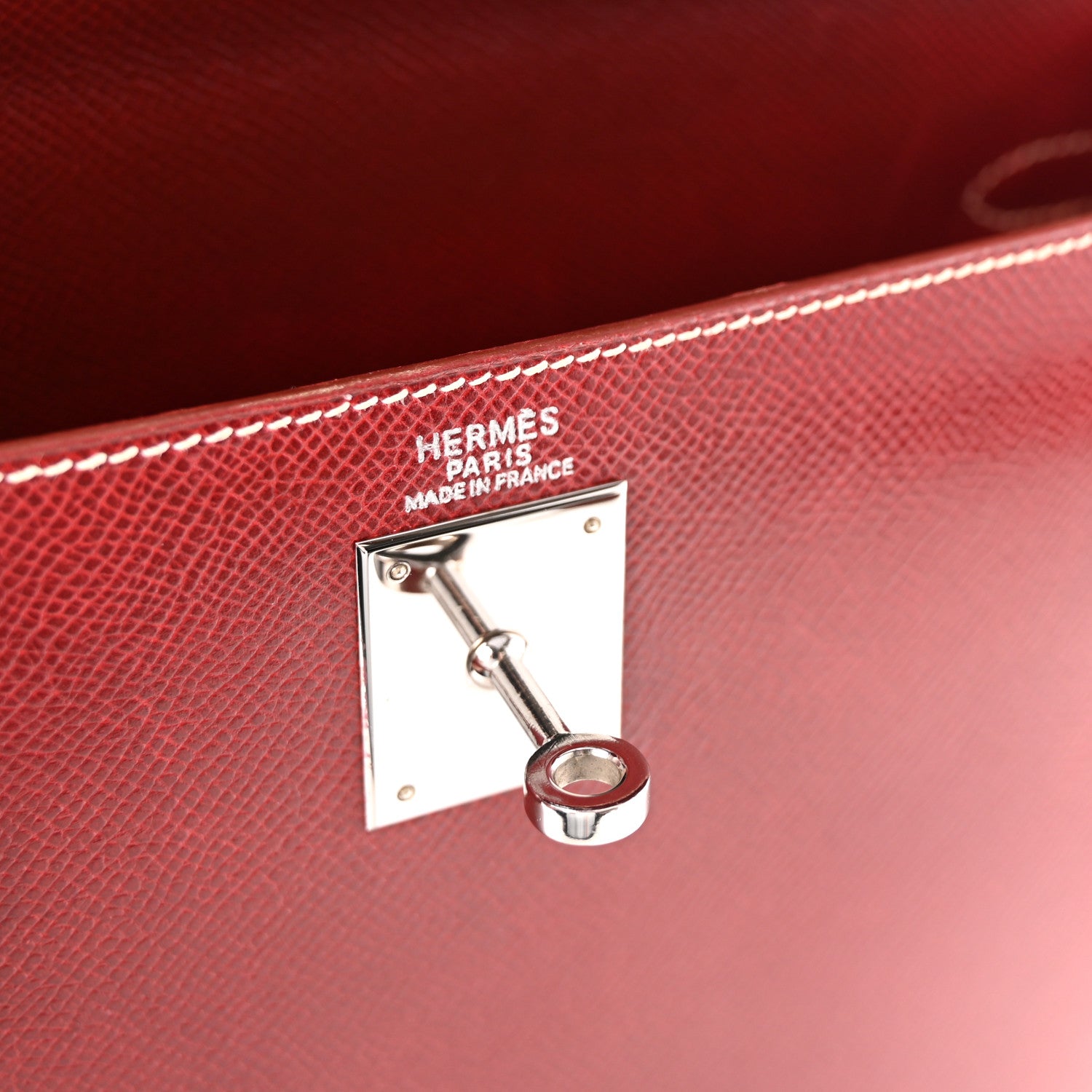 Hermes Courchevel Kelly Sellier 32 Rouge H 1863868 – FASHIONPHILE