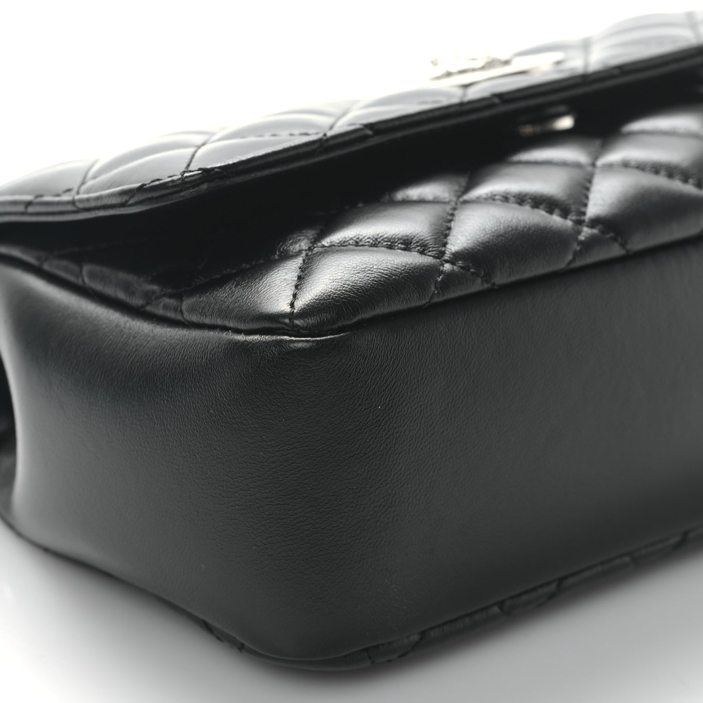 Nappa Quilted Medusa Small Chain Shoulder Bag Black
