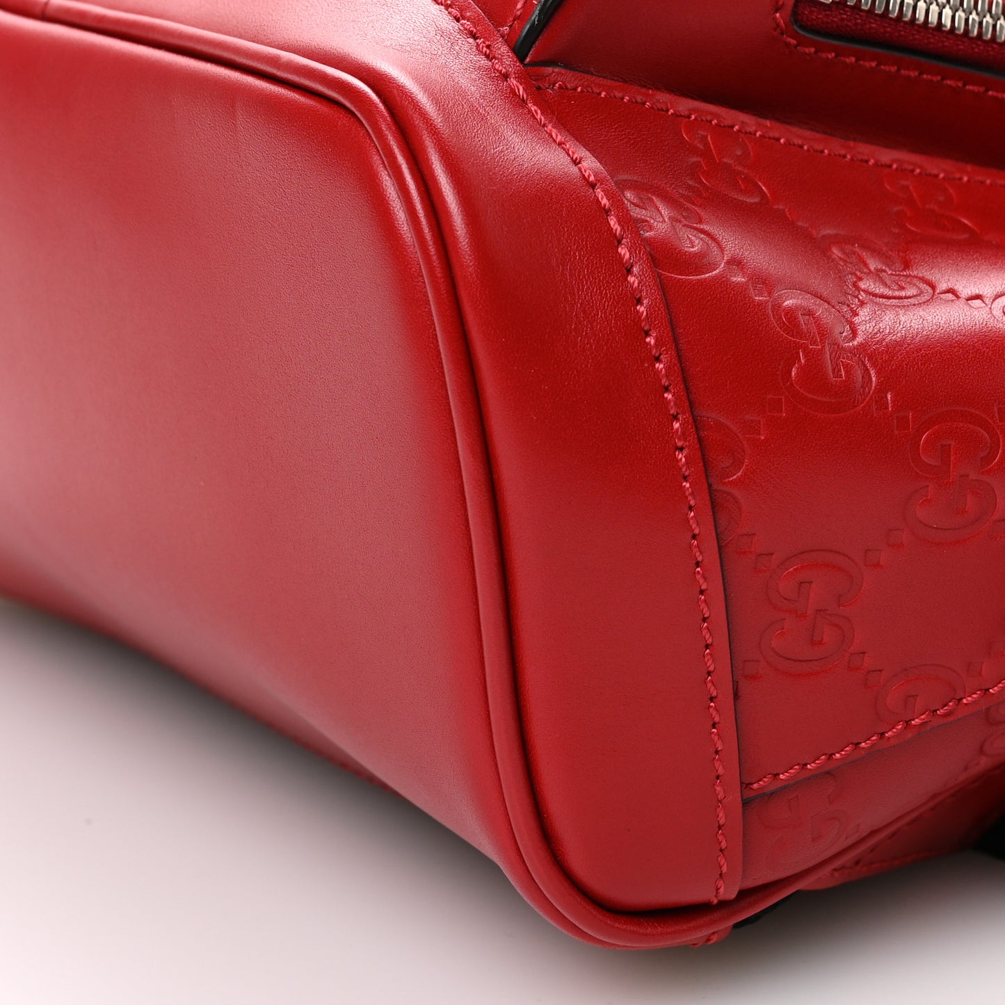 Guccissima Signature Small Day Backpack Hibiscus Red