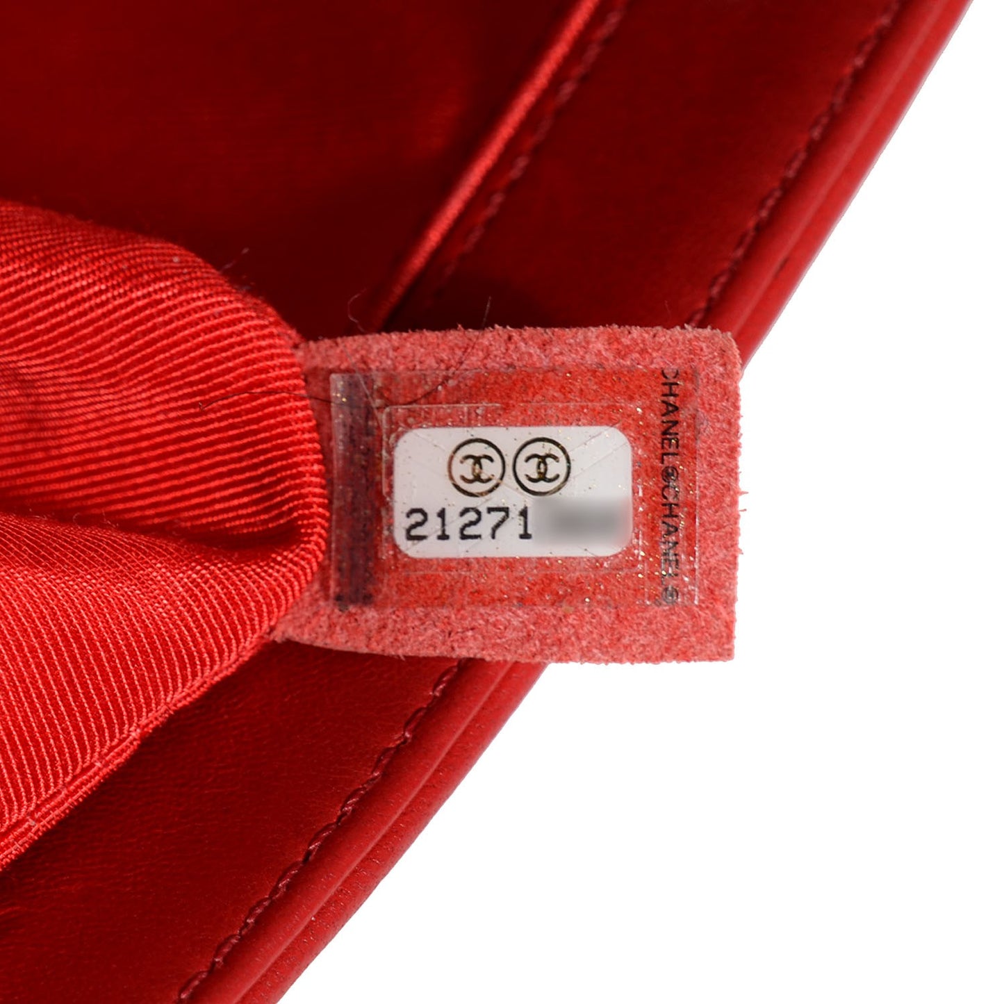 Lambskin Quilted New Medium Boy Flap Red