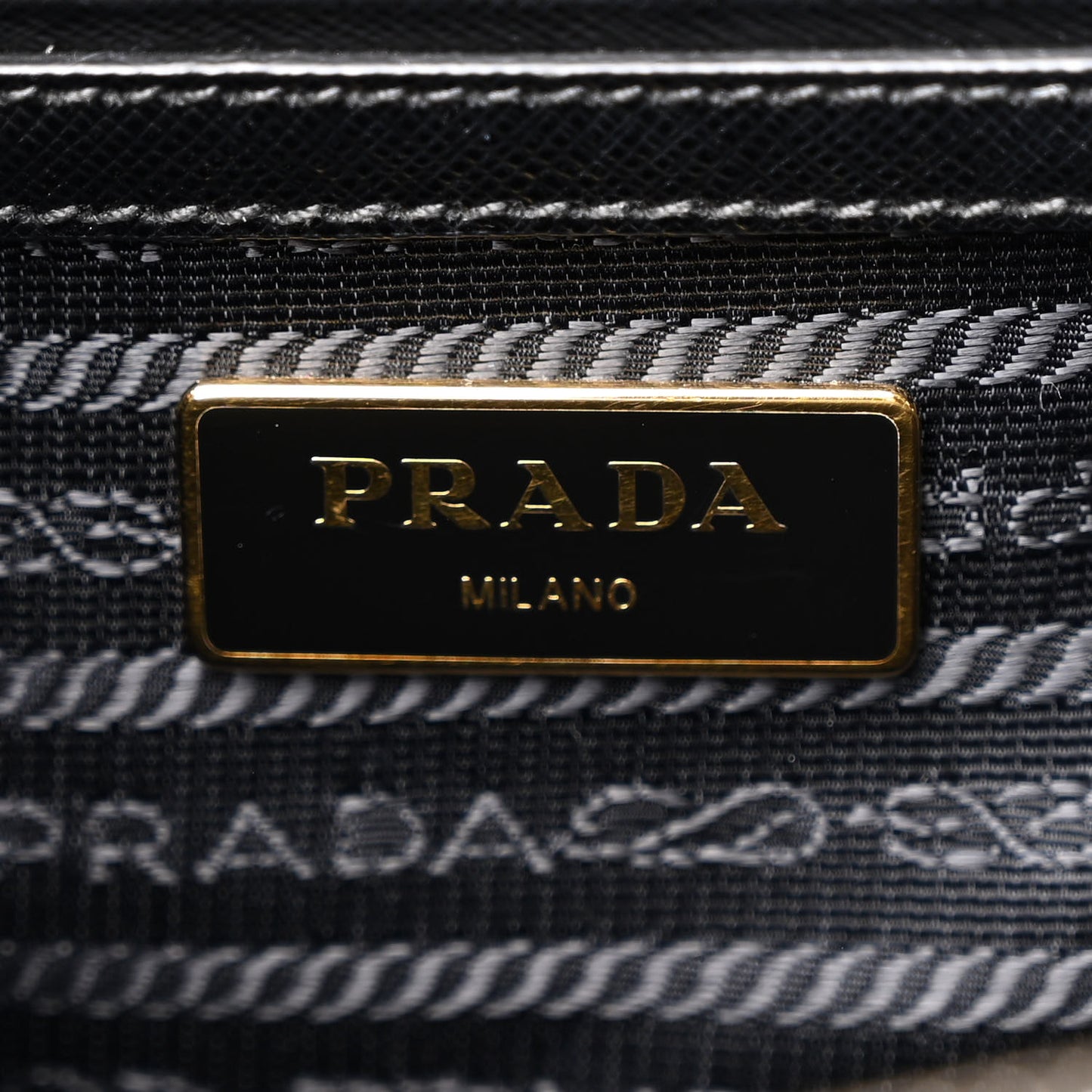 Saffiano Small Galleria Double Zip Tote Black