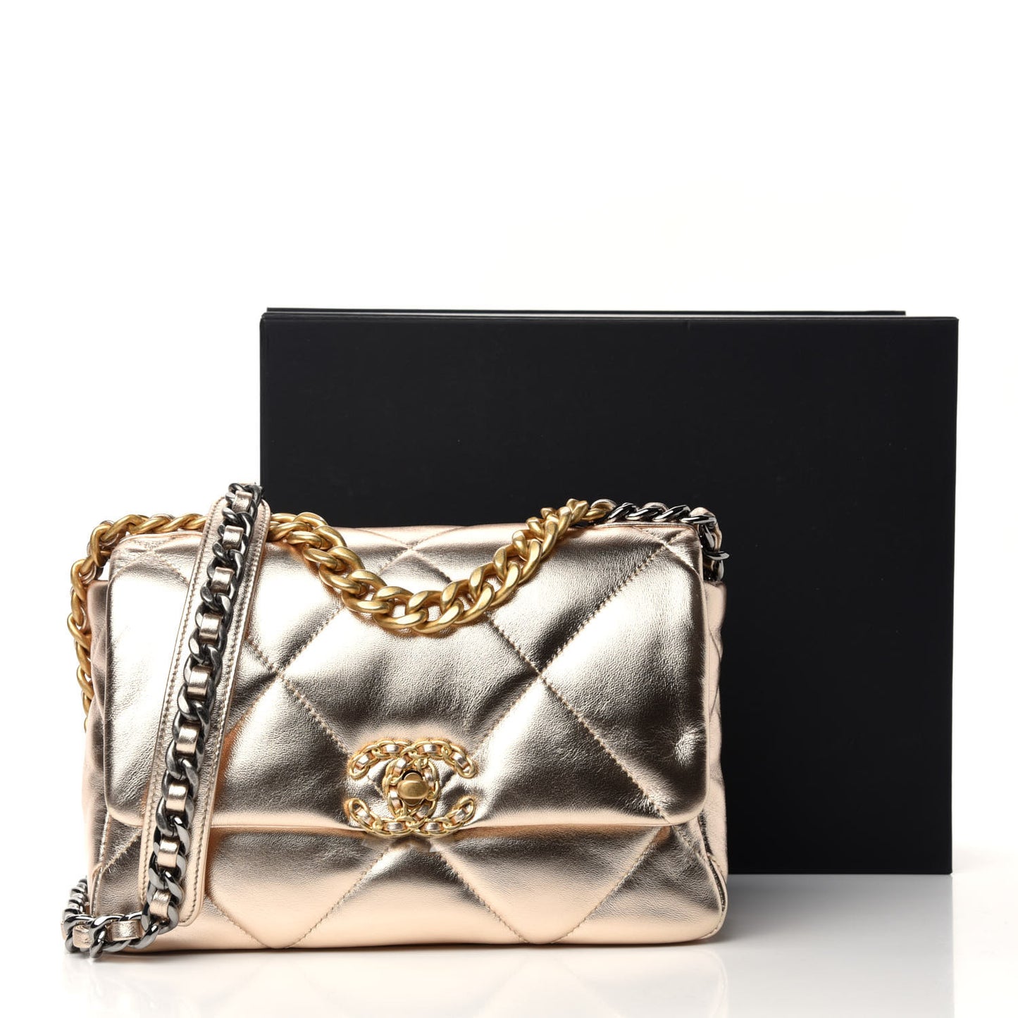 Metallic Lambskin Quilted Medium 19 Flap Gold