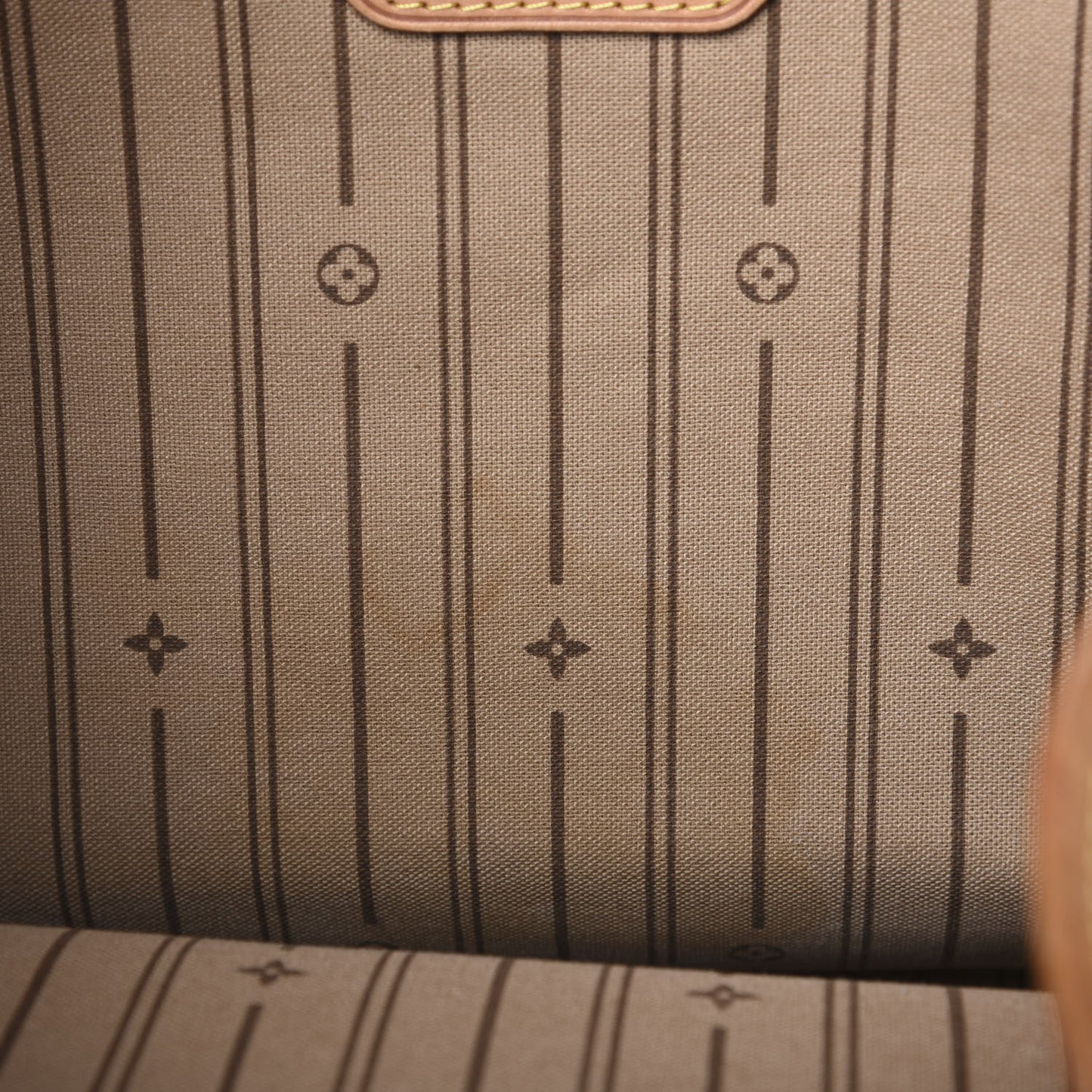 Monogram Delightful MM