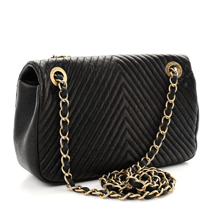 Chanel Calfskin Surpique Chevron Small Flap Black 3 of 10