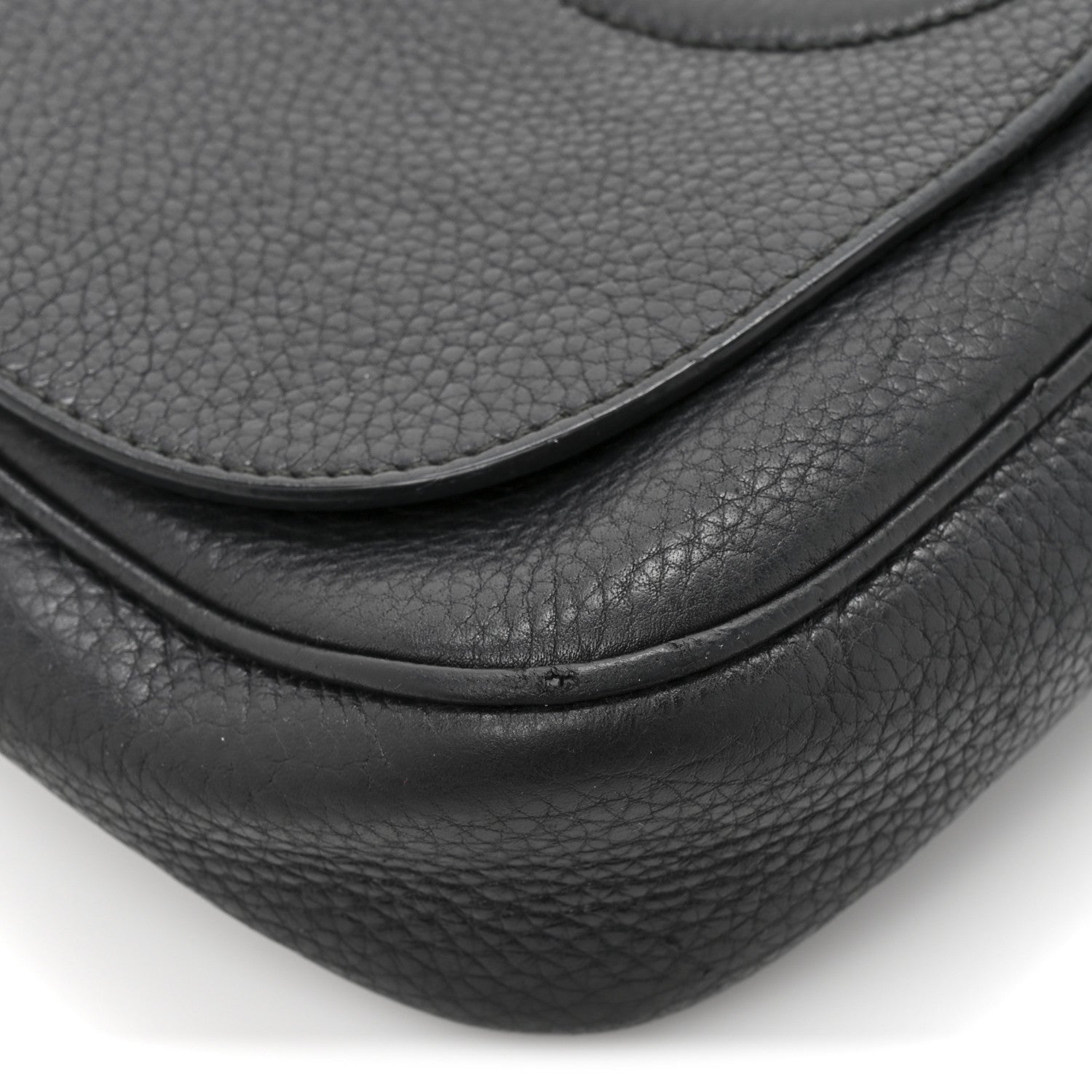 Gucci Pebbled Calfskin Medium Soho Flap Crossbody Black 20 of 27