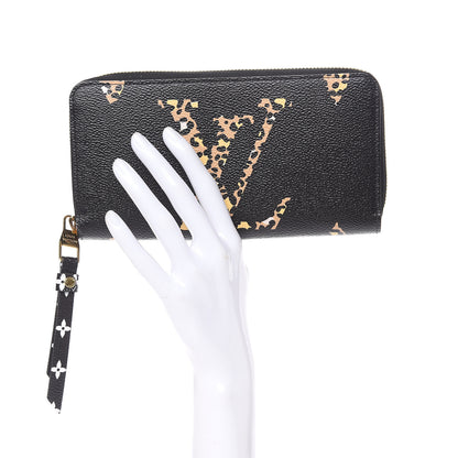 Louis Vuitton Monogram Giant Jungle Zippy Wallet Black 2 of 7