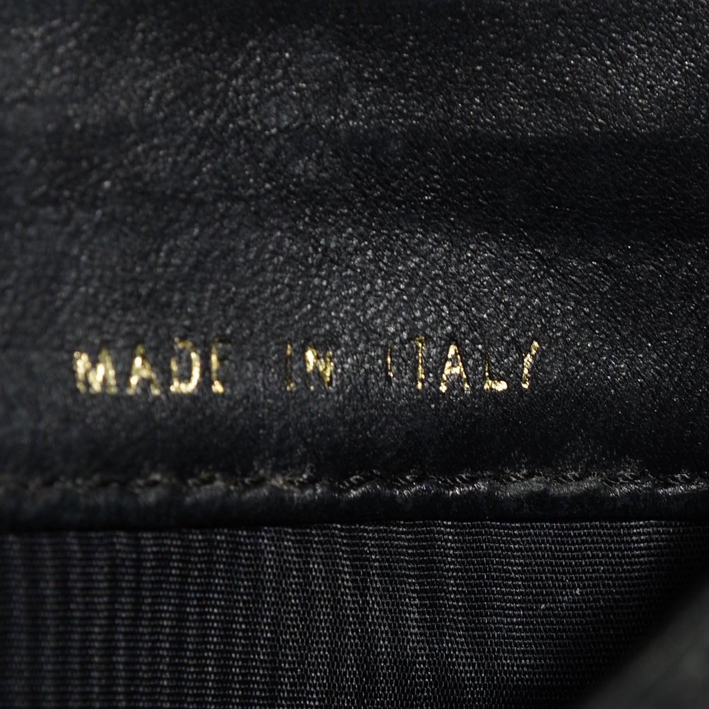 Caviar Timeless Zip Around Wallet Black