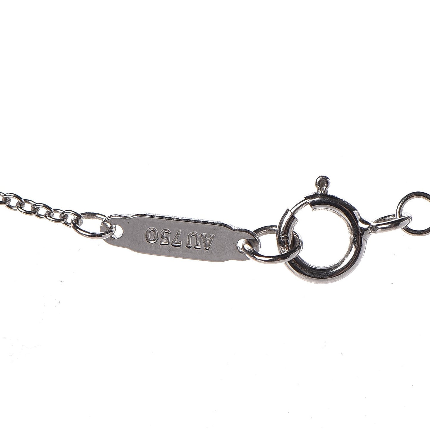 18K White Gold Diamond Metro Heart Pendant Necklace