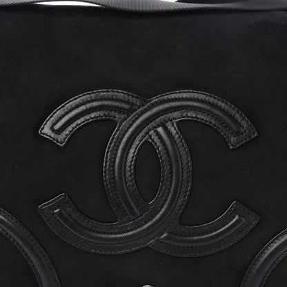 Chanel Suede Sparkling Winter Messenger Black 9 of 10