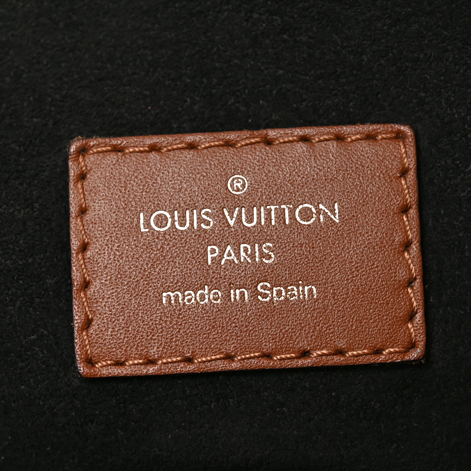 Louis Vuitton Monogram V Tote MM Black 6 of 10