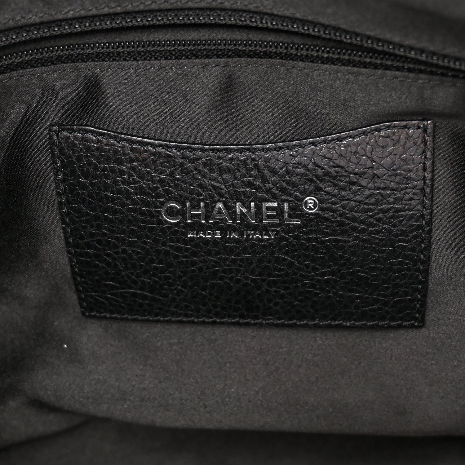 Chanel Glazed Calfskin Large On The Road Tote Black 7 of 12