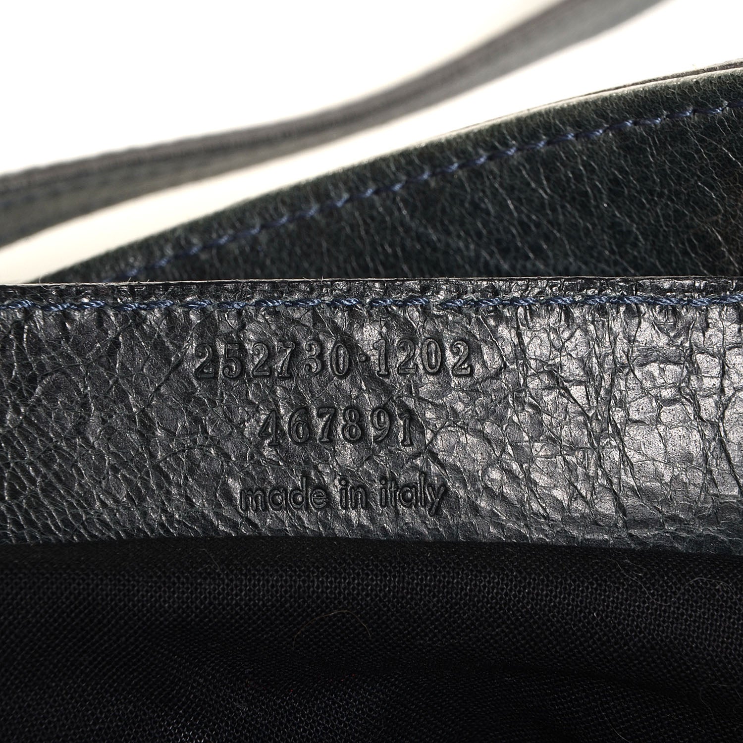 Balenciaga Agneau Giant Stitch Shoulder Bag Anthracite 9 of 10