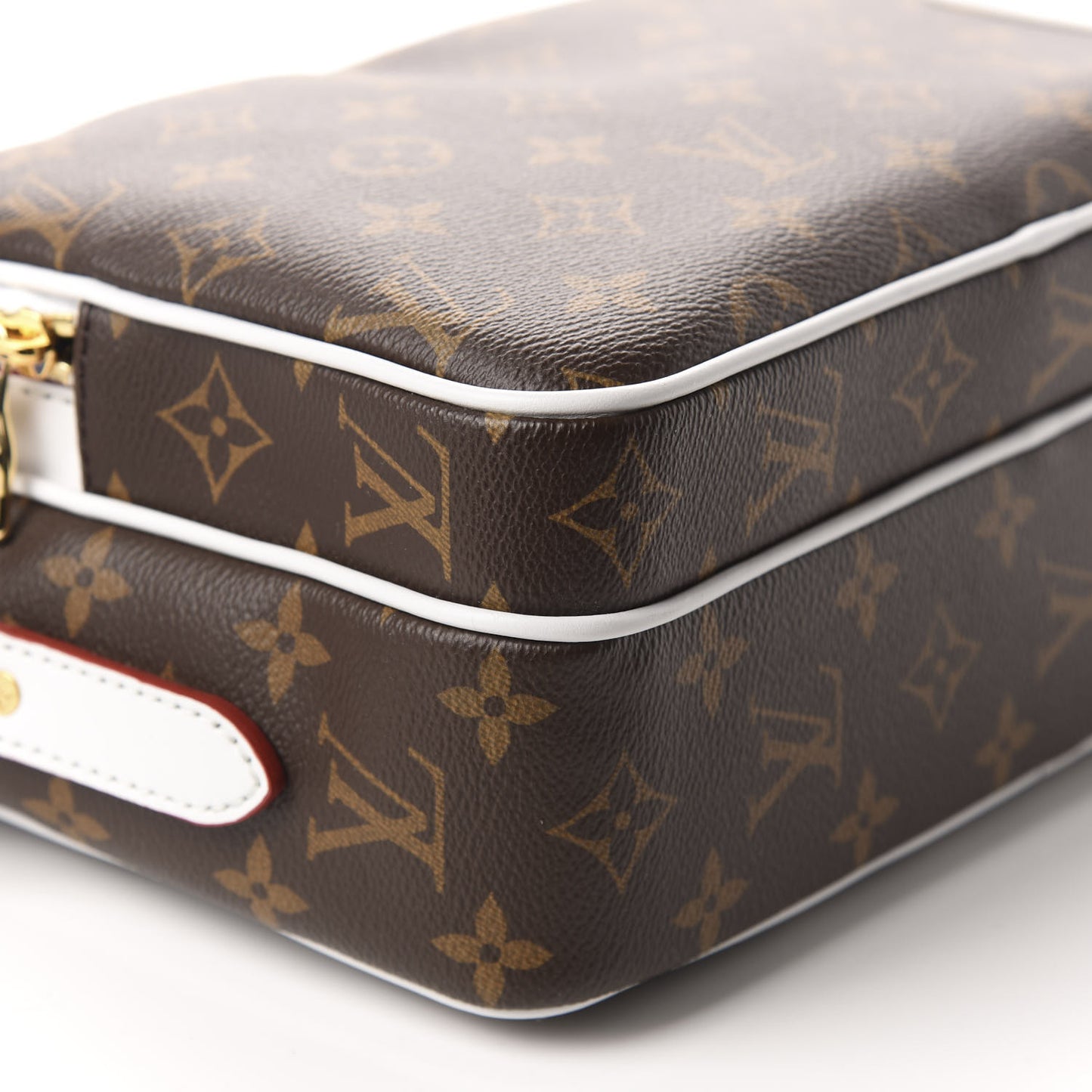 X NBA Monogram Nil Messenger