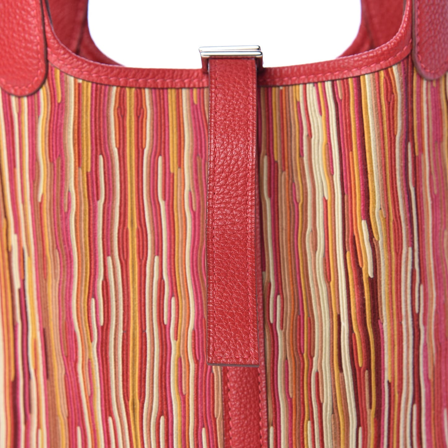 Taurillon Clemence Vibrato Picotin 18 PM Rouge Casaque