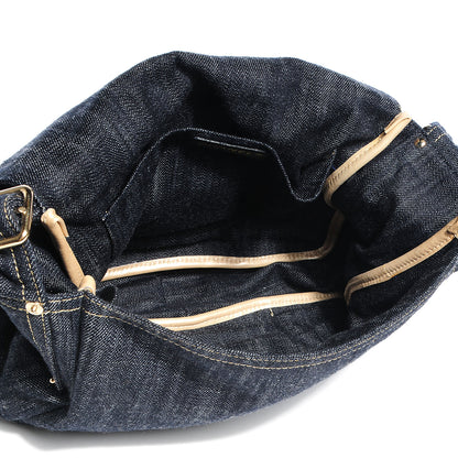 Chanel Denim CC Messenger Bag 7 of 7