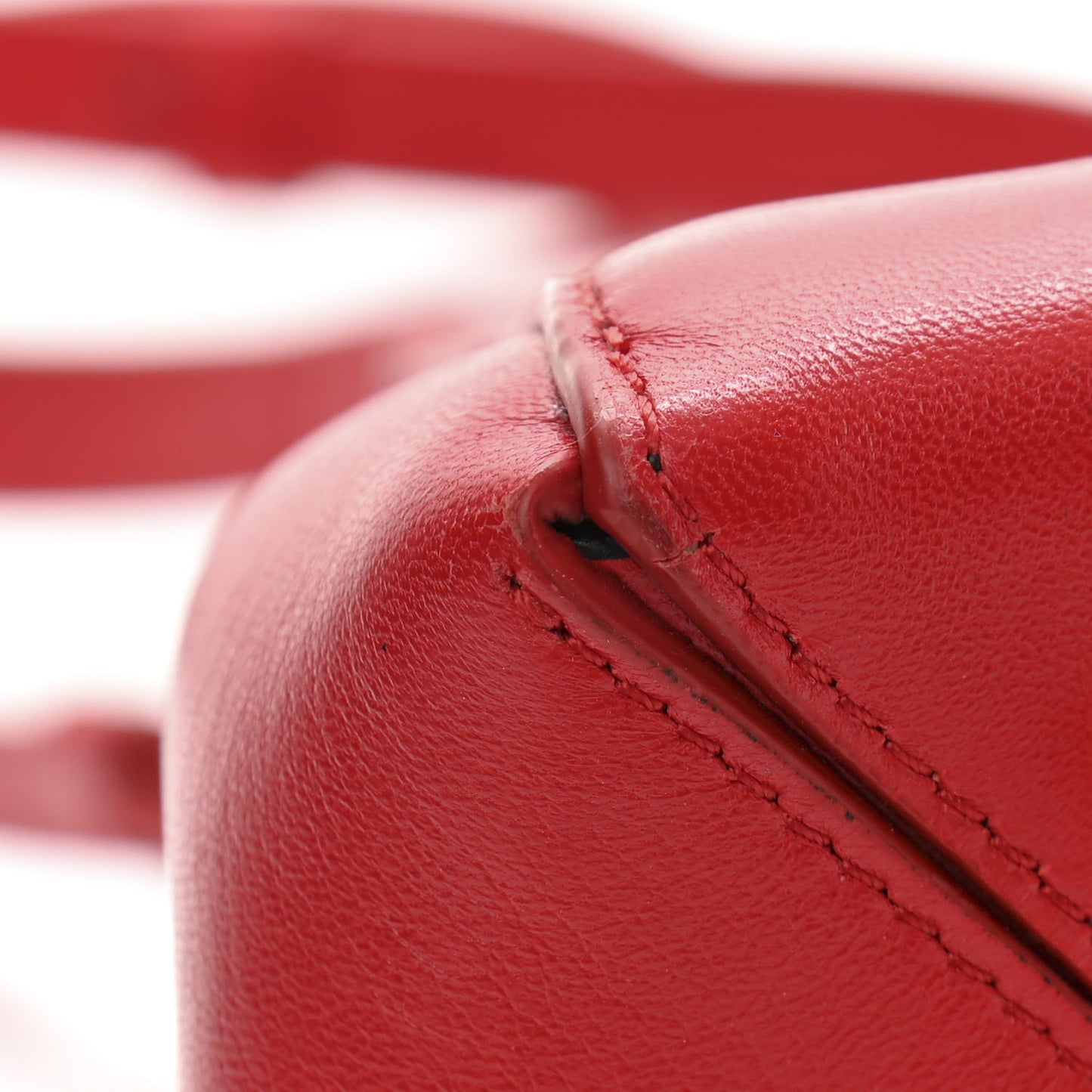 Smooth Calfskin Mini Trapeze Red Lipstick