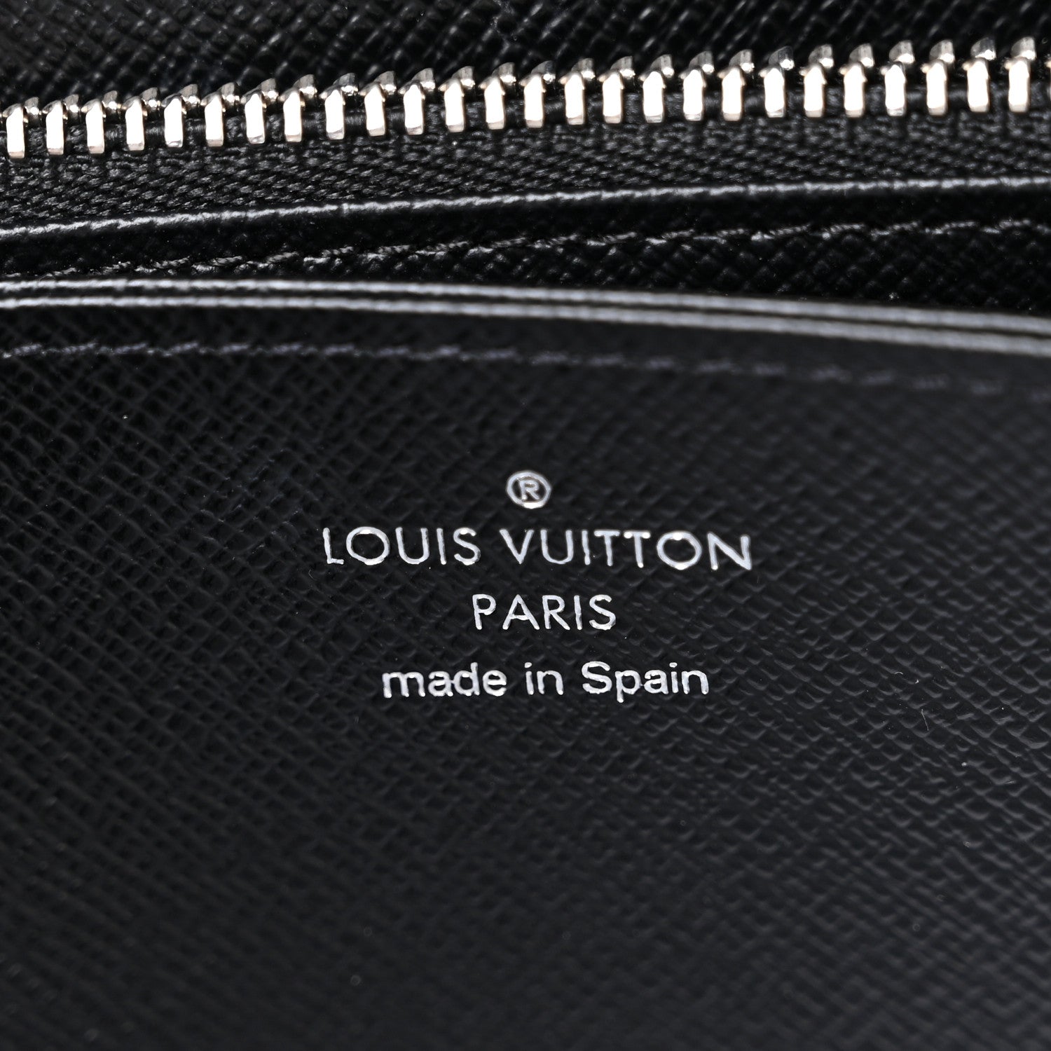 Louis Vuitton Epi Zippy Organizer Wallet Black 7 of 11
