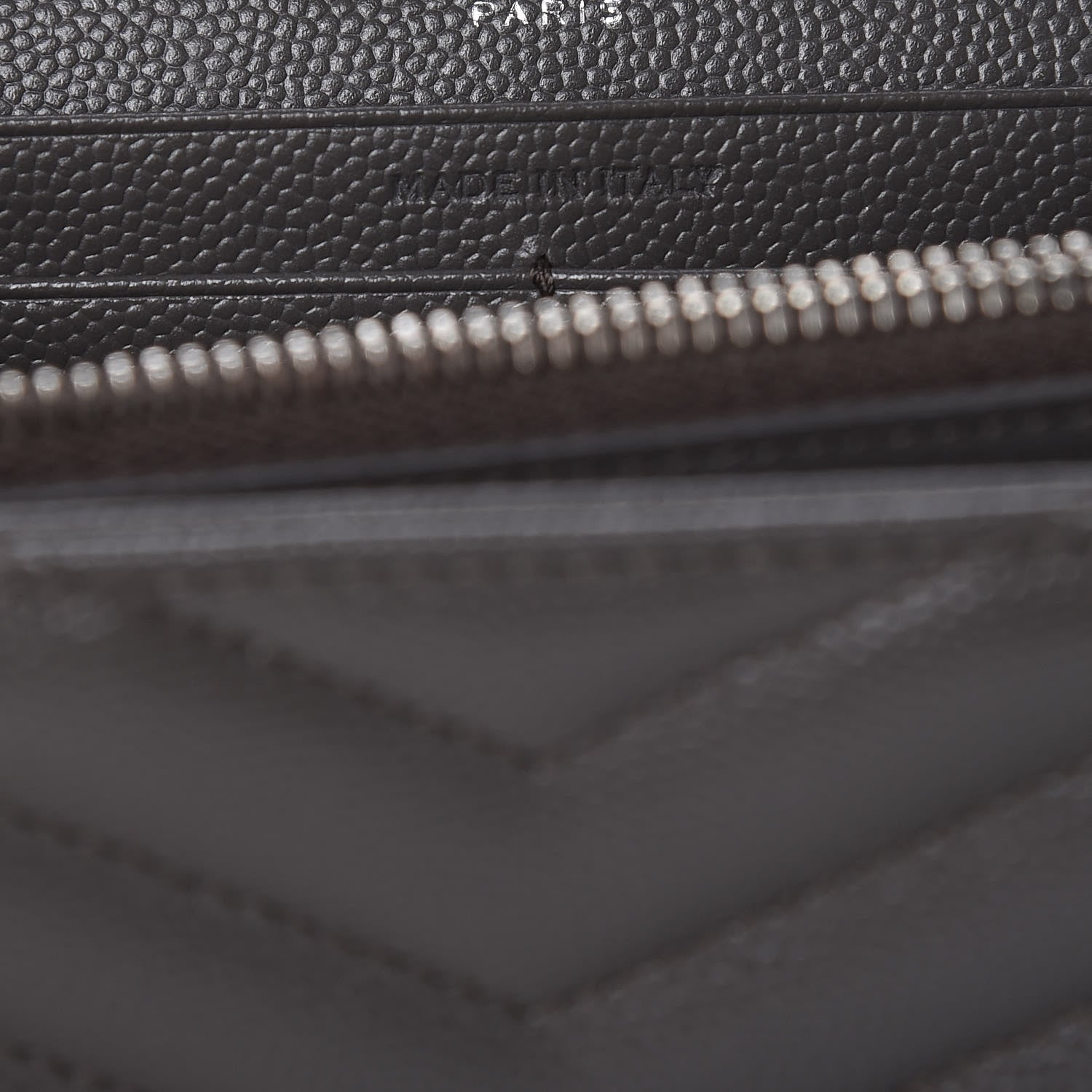Saint Laurent Grain De Poudre Matelasse Chevron Monogram Chain Wallet Earth 7 of 14