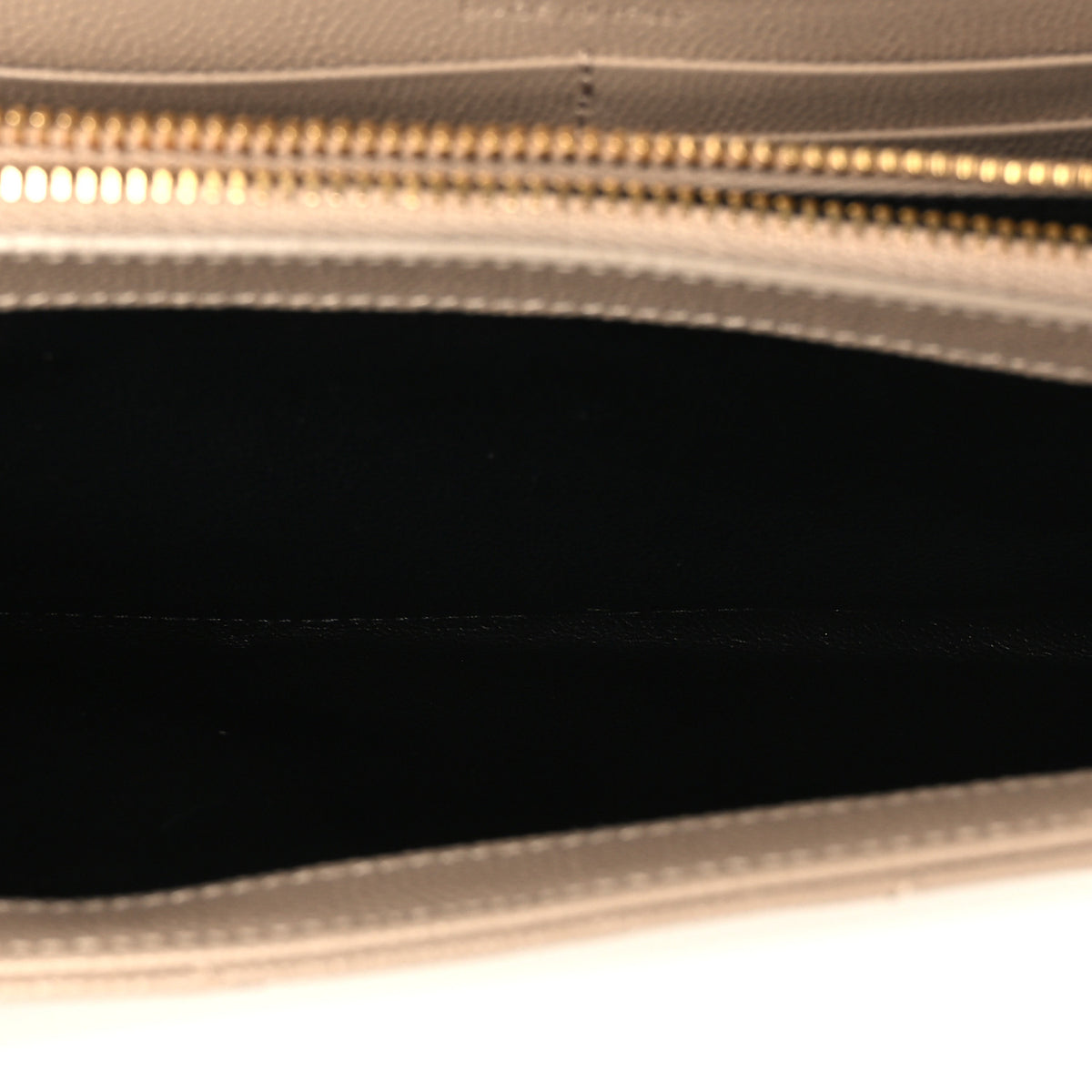 Saint Laurent Grain De Poudre Matelasse Chevron Monogram Chain Wallet Dark Beige 5 of 11