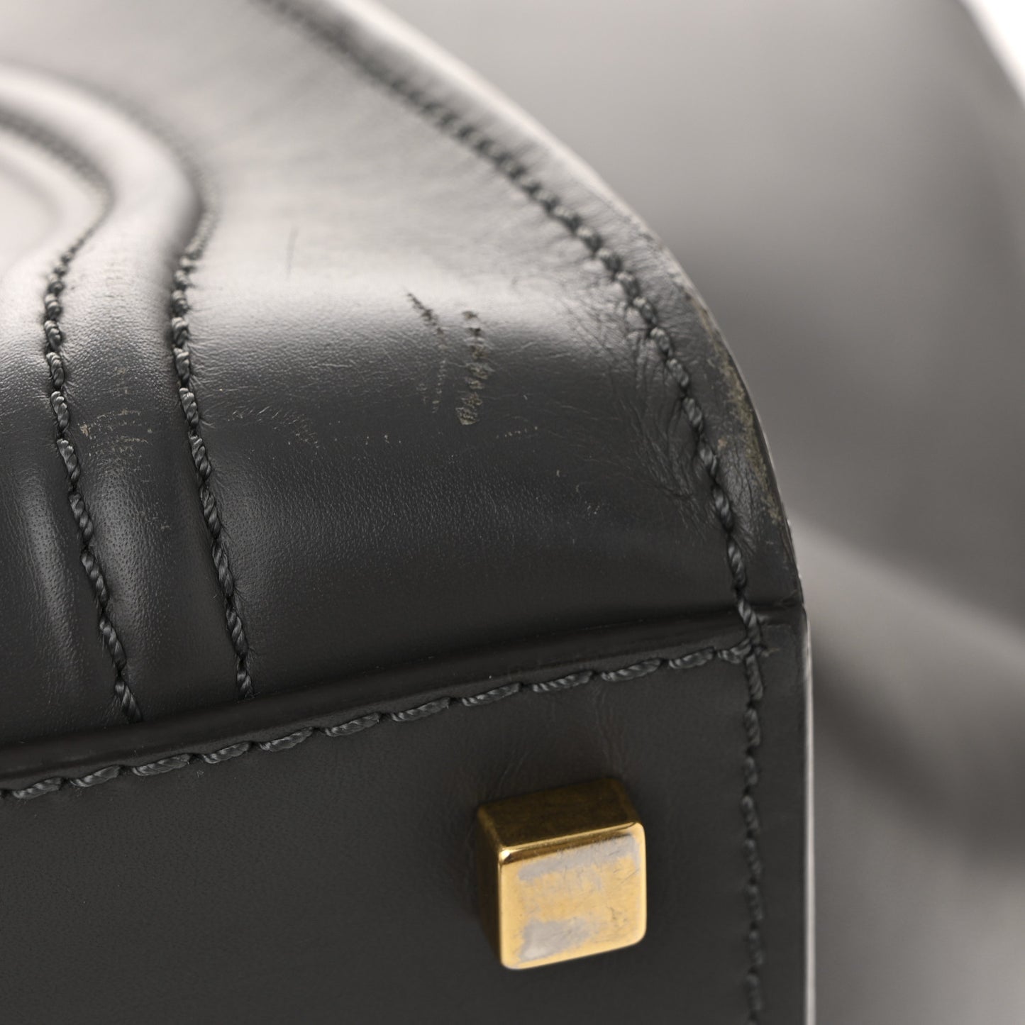 Smooth Calfskin Medium Phantom Luggage Grey