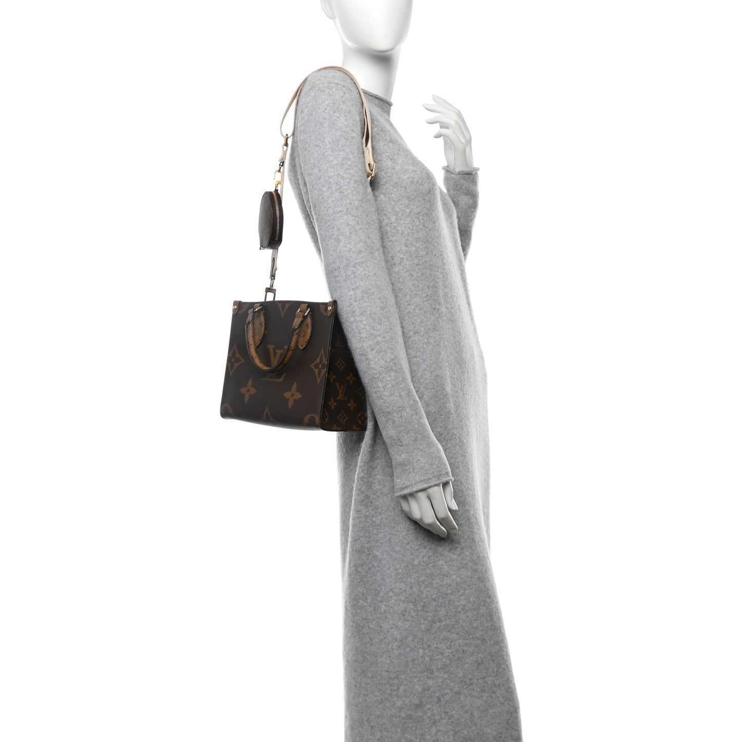 Reverse Monogram Giant Onthego PM