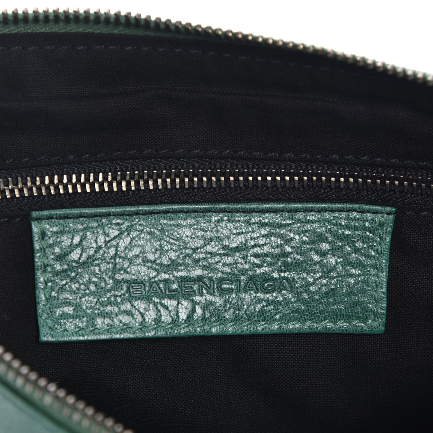 Agneau Classic Hardware Zip Clutch Green