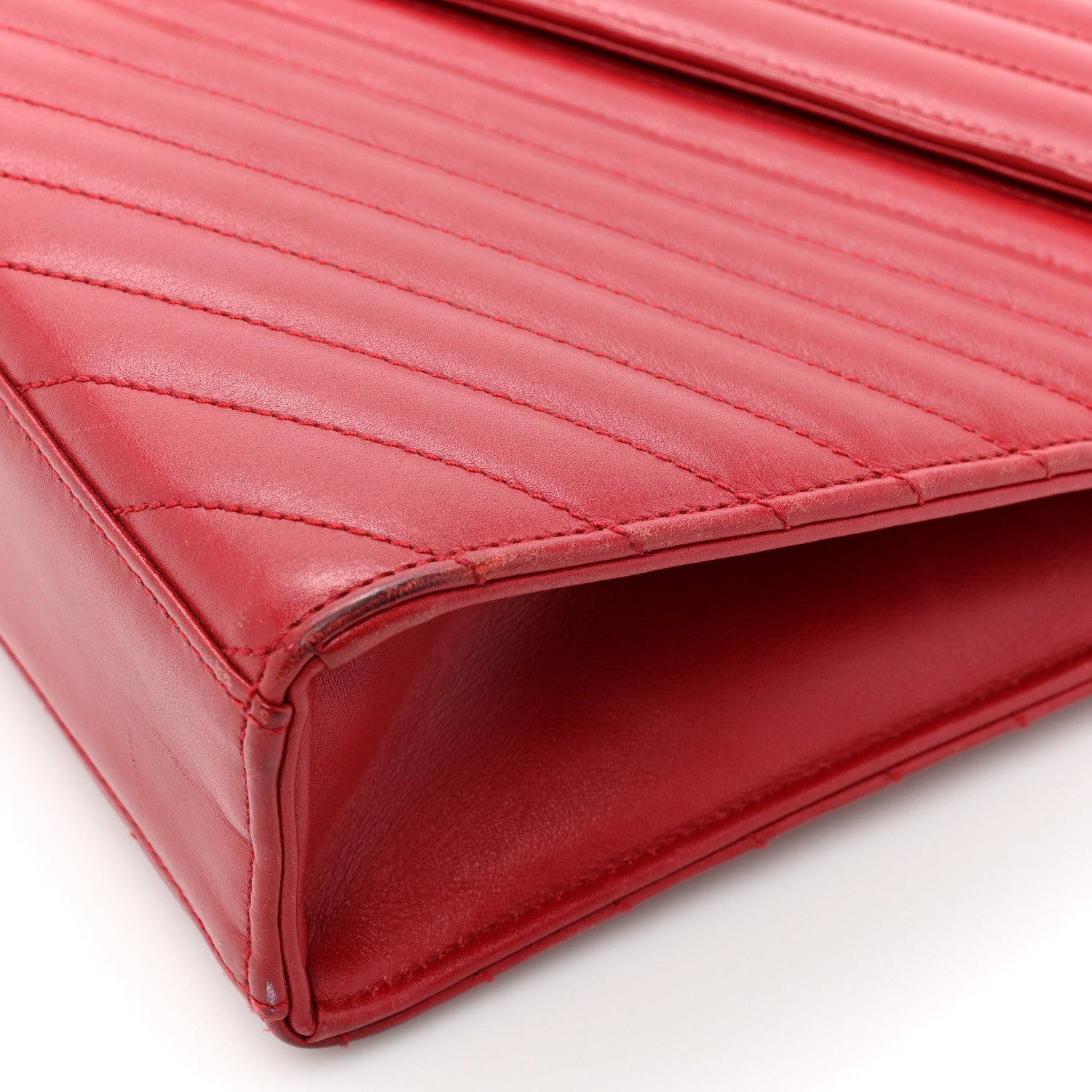 Saint Laurent Smooth Calfskin Matelasse Chevron Large Monogram Satchel Lipstick Red 14 of 20