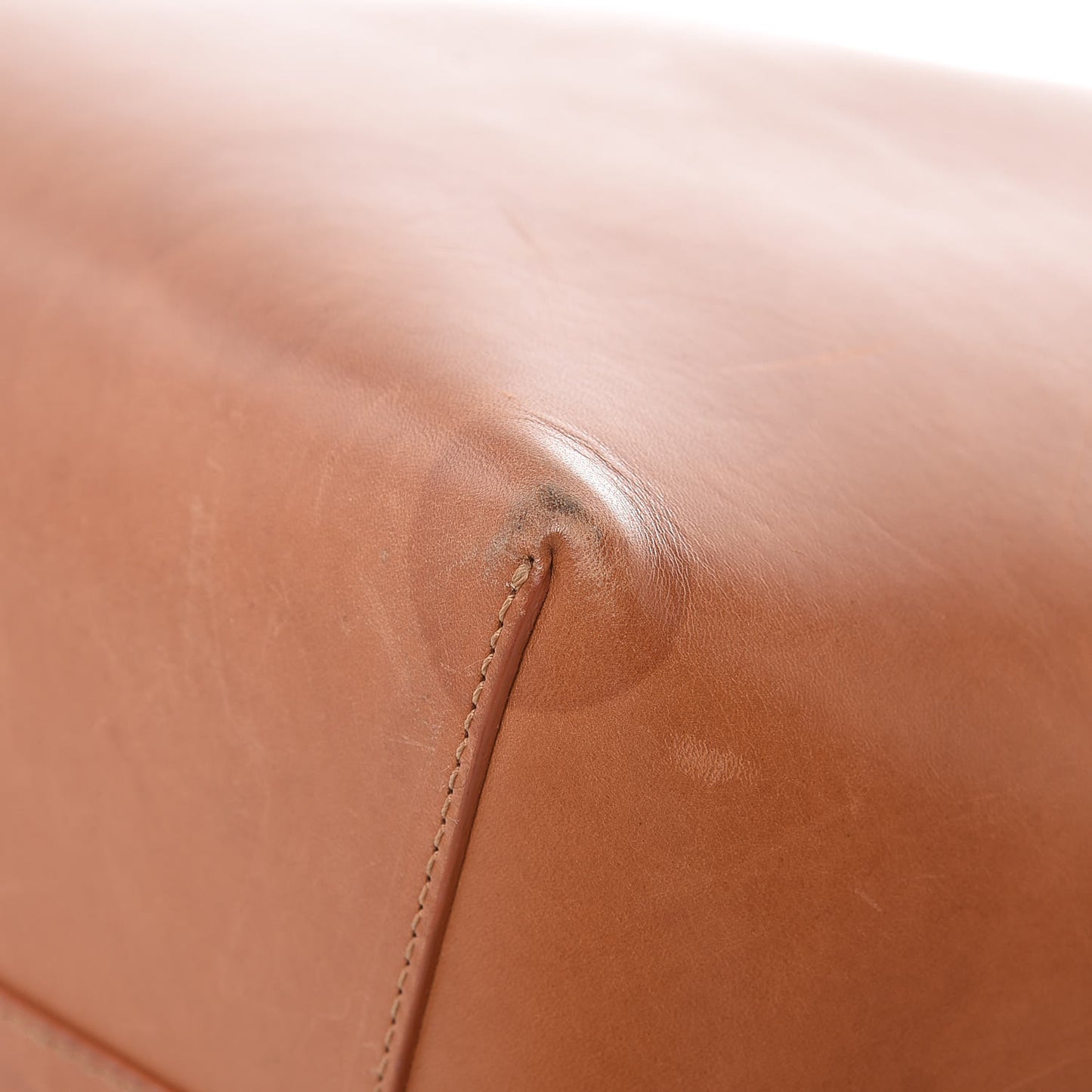 Vegetable Tanned Calfskin Bucket Bag Cammello Rosa