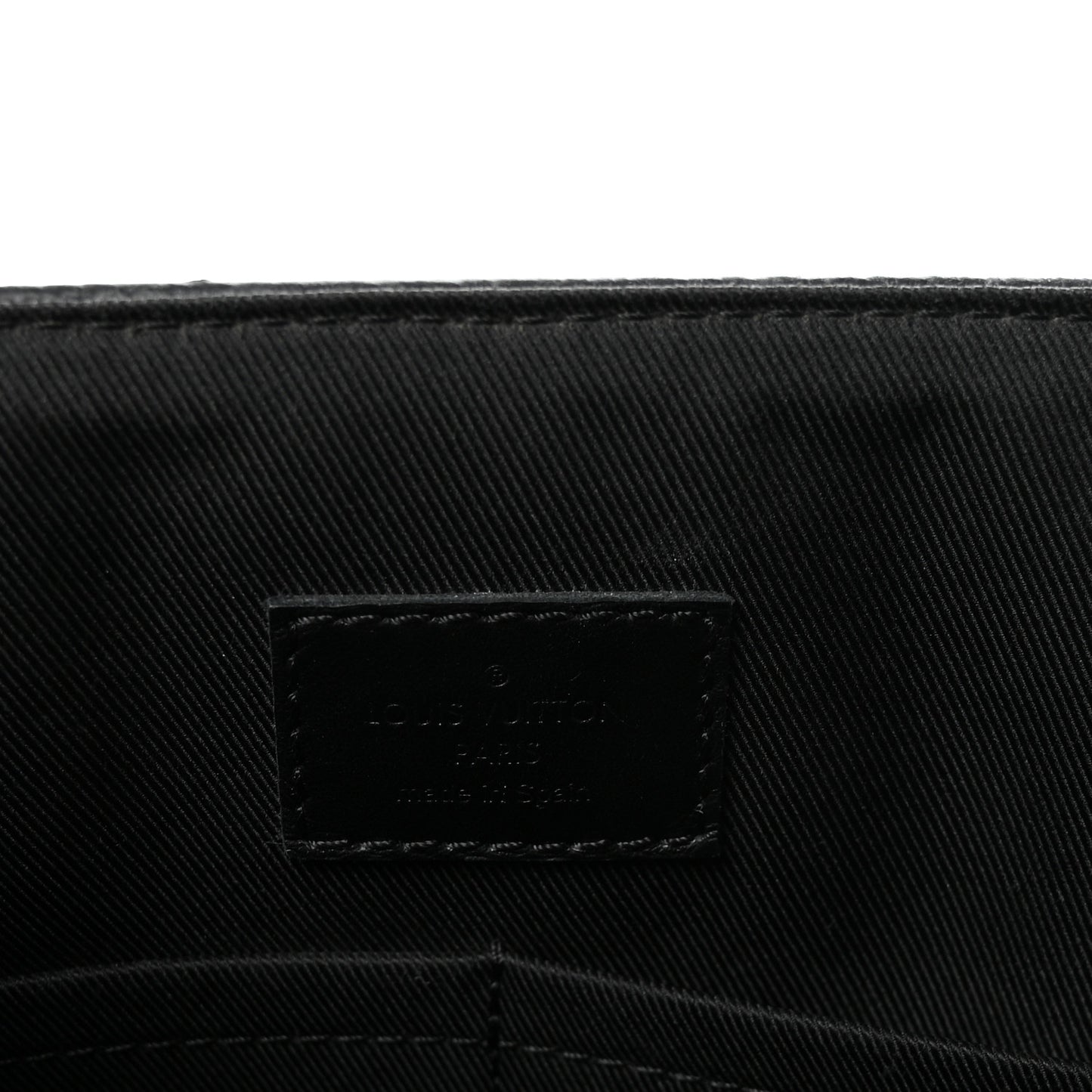 Monogram Eclipse Saumur Messenger NV Black