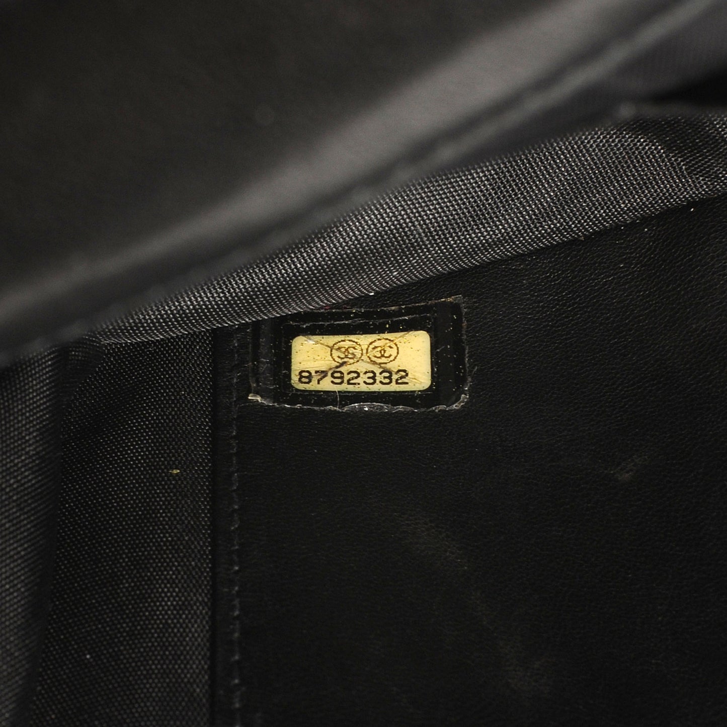 Caviar CC Wallet on Chain Black