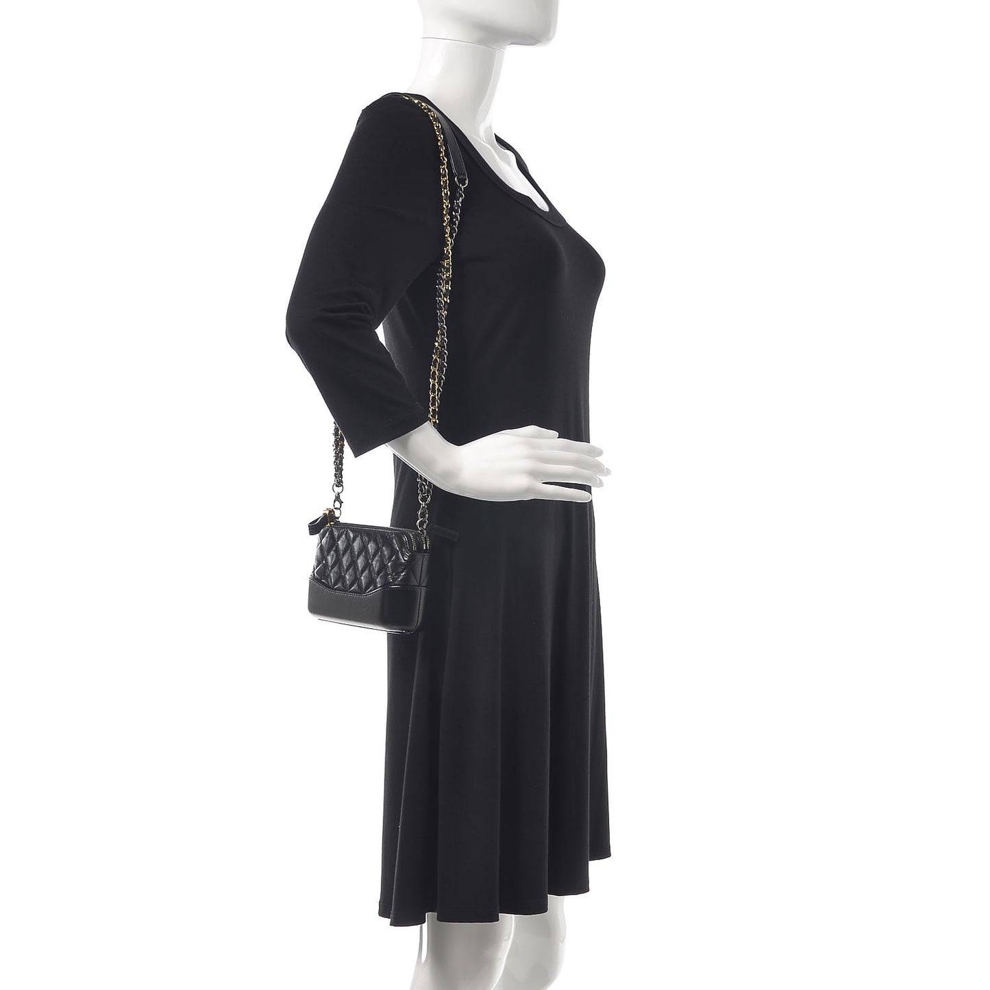 Aged Calfskin Quilted Small Gabrielle Clutch With Chain Black