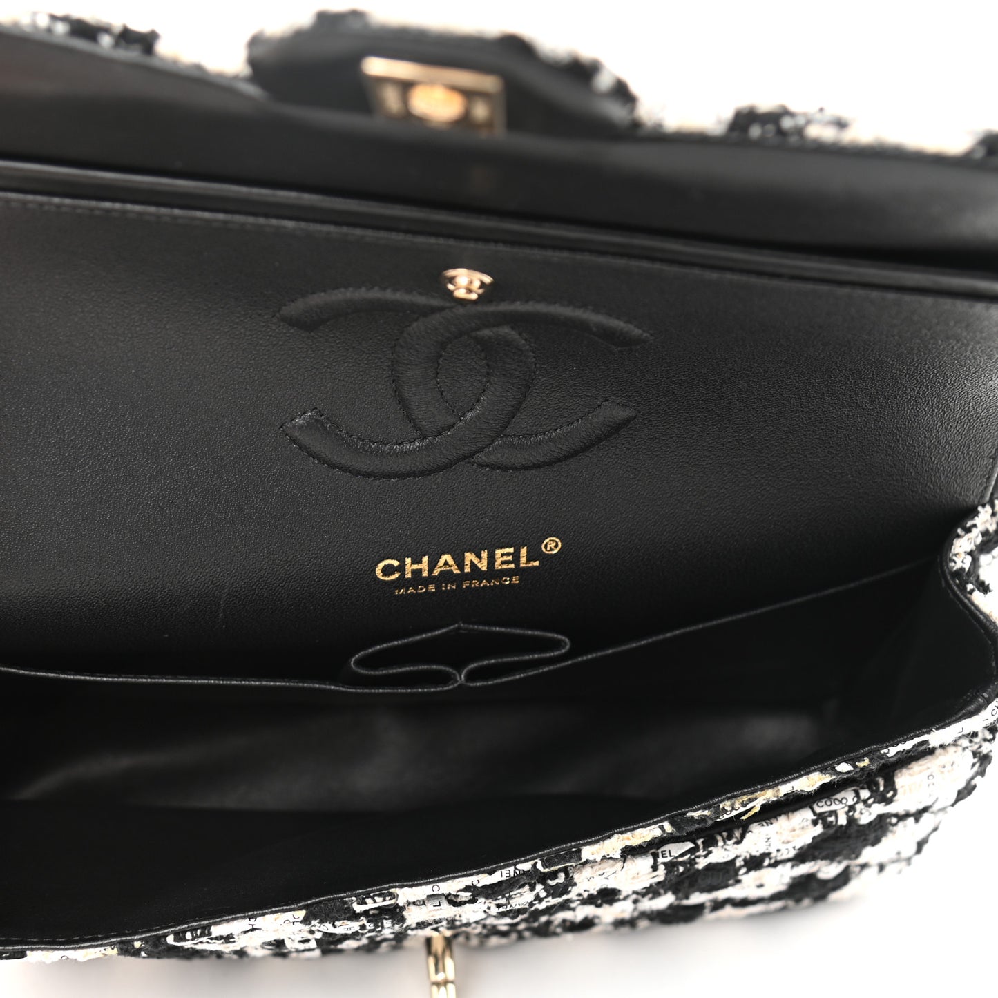 Tweed Quilted Medium Double Flap Black Ecru White